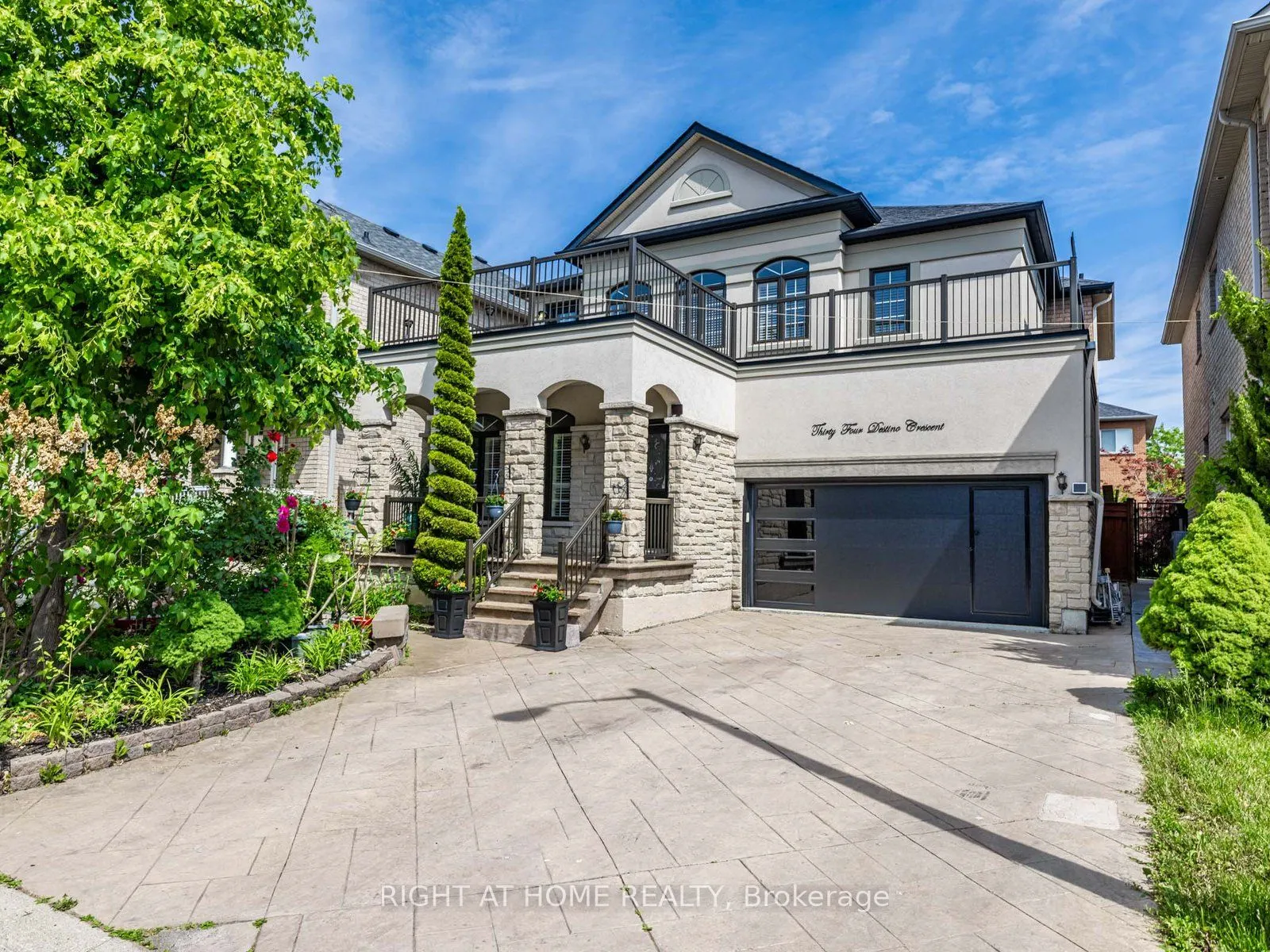 34 Destino Crescent