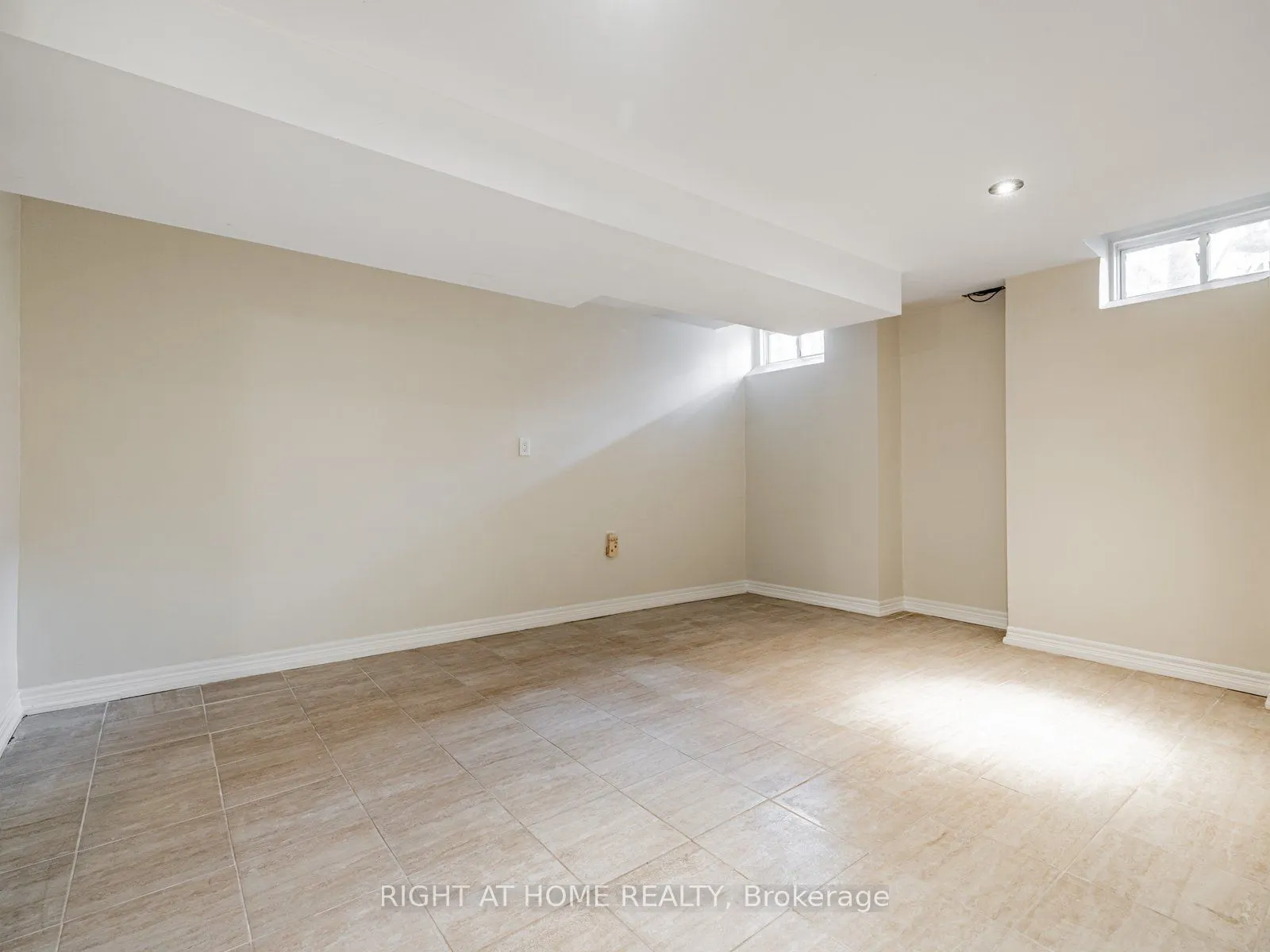 34 Destino Crescent