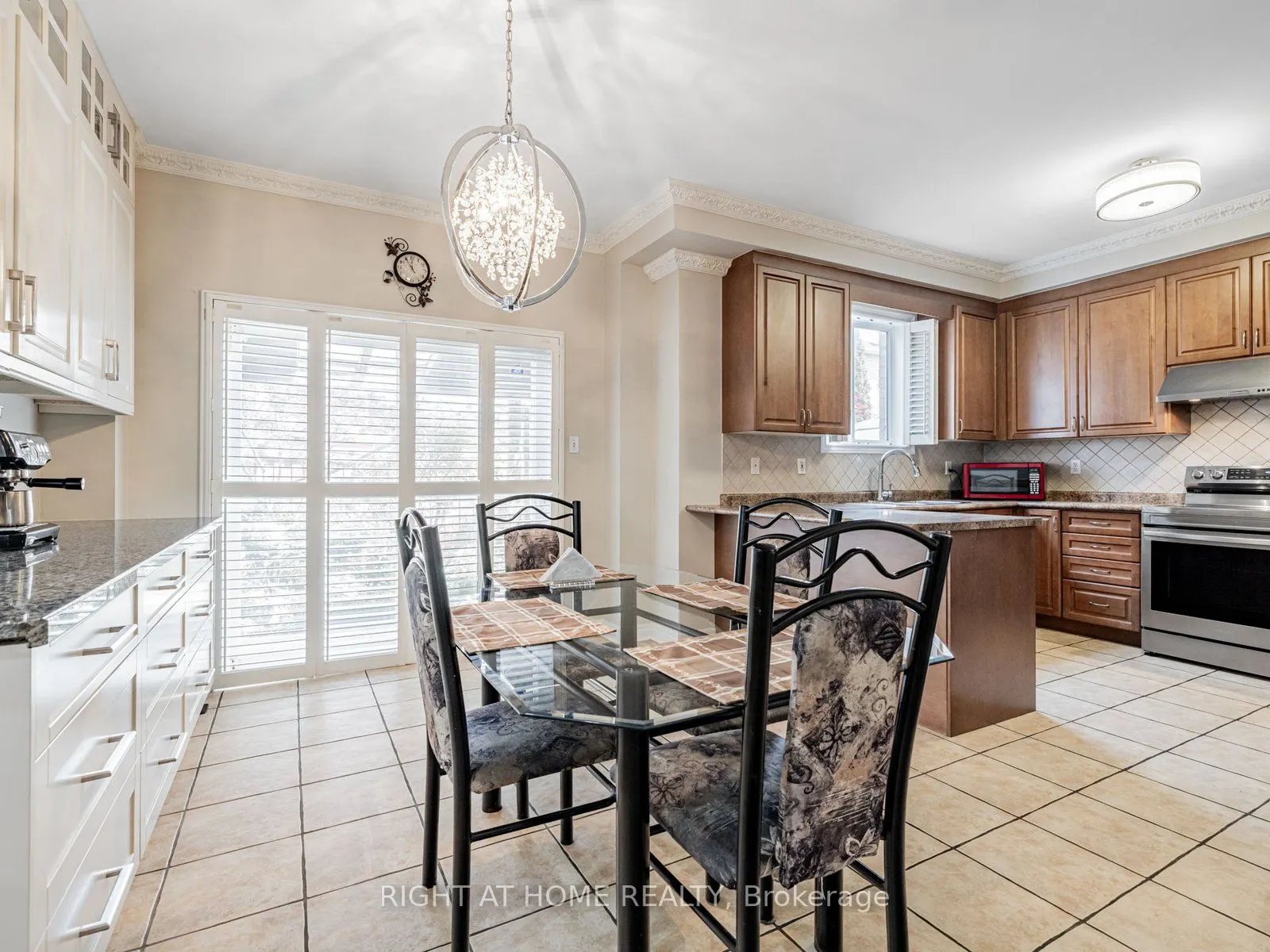34 Destino Crescent