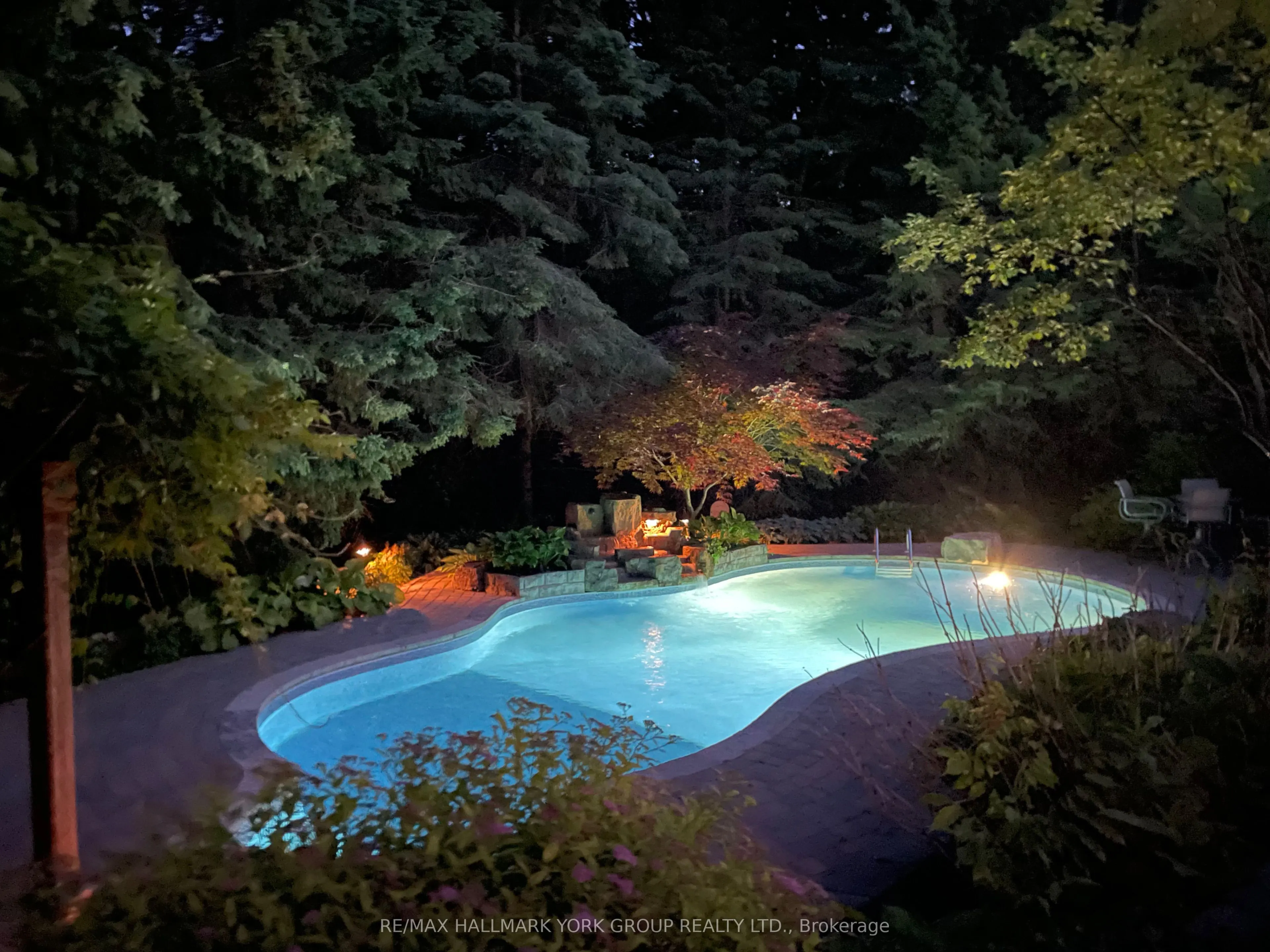 1032 Sir Ivor Court