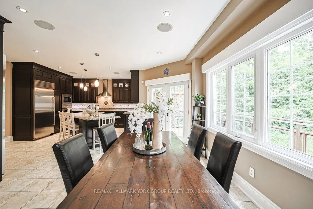 1032 Sir Ivor Court