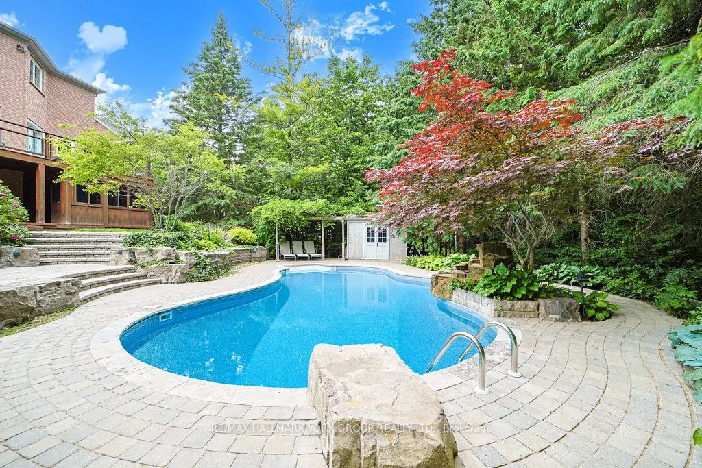 1032 Sir Ivor Court