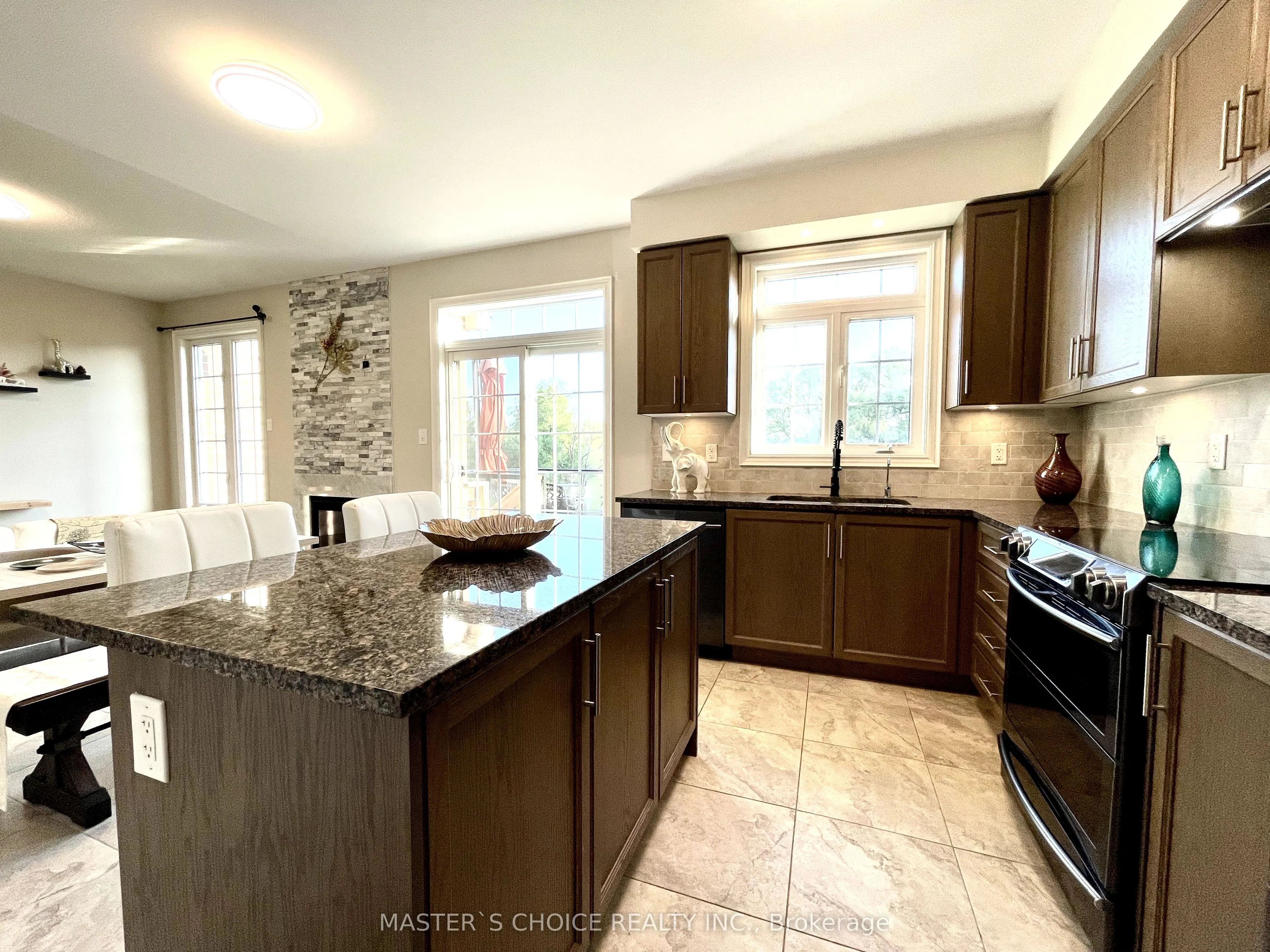 40 Briarfield Avenue