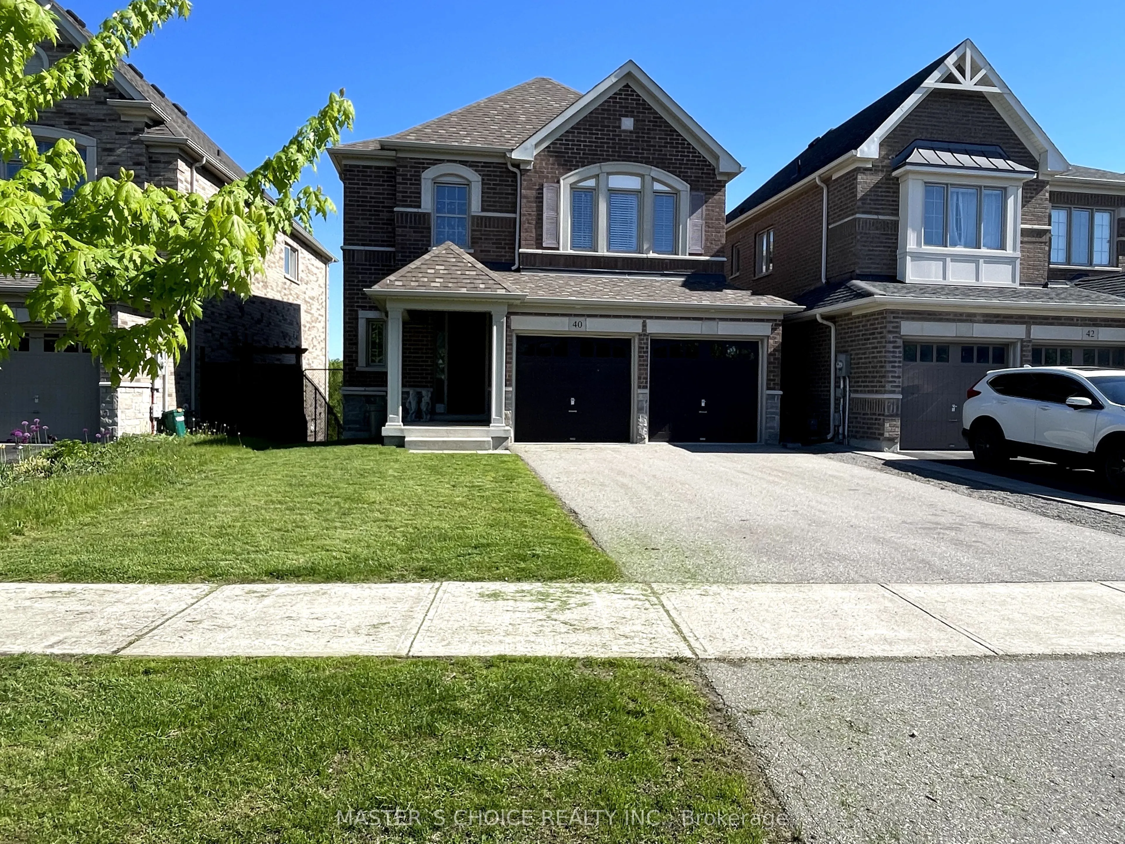 40 Briarfield Avenue