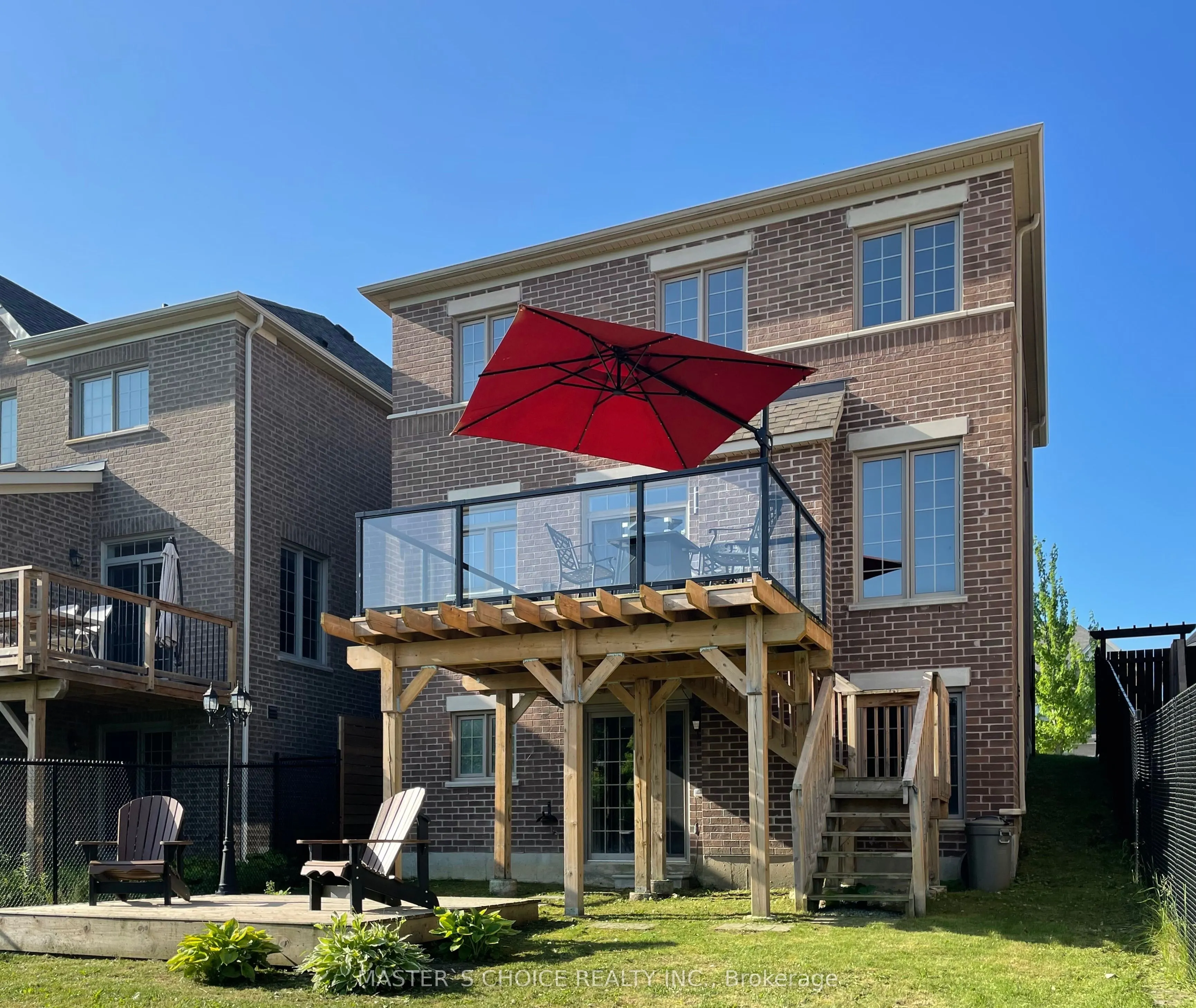 40 Briarfield Avenue