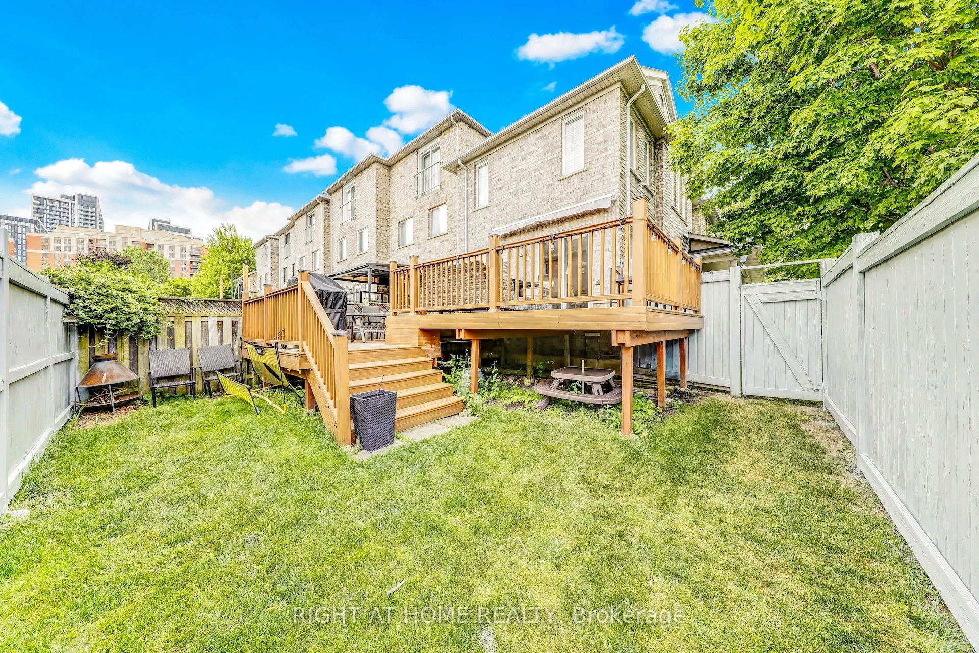 108 King William Crescent