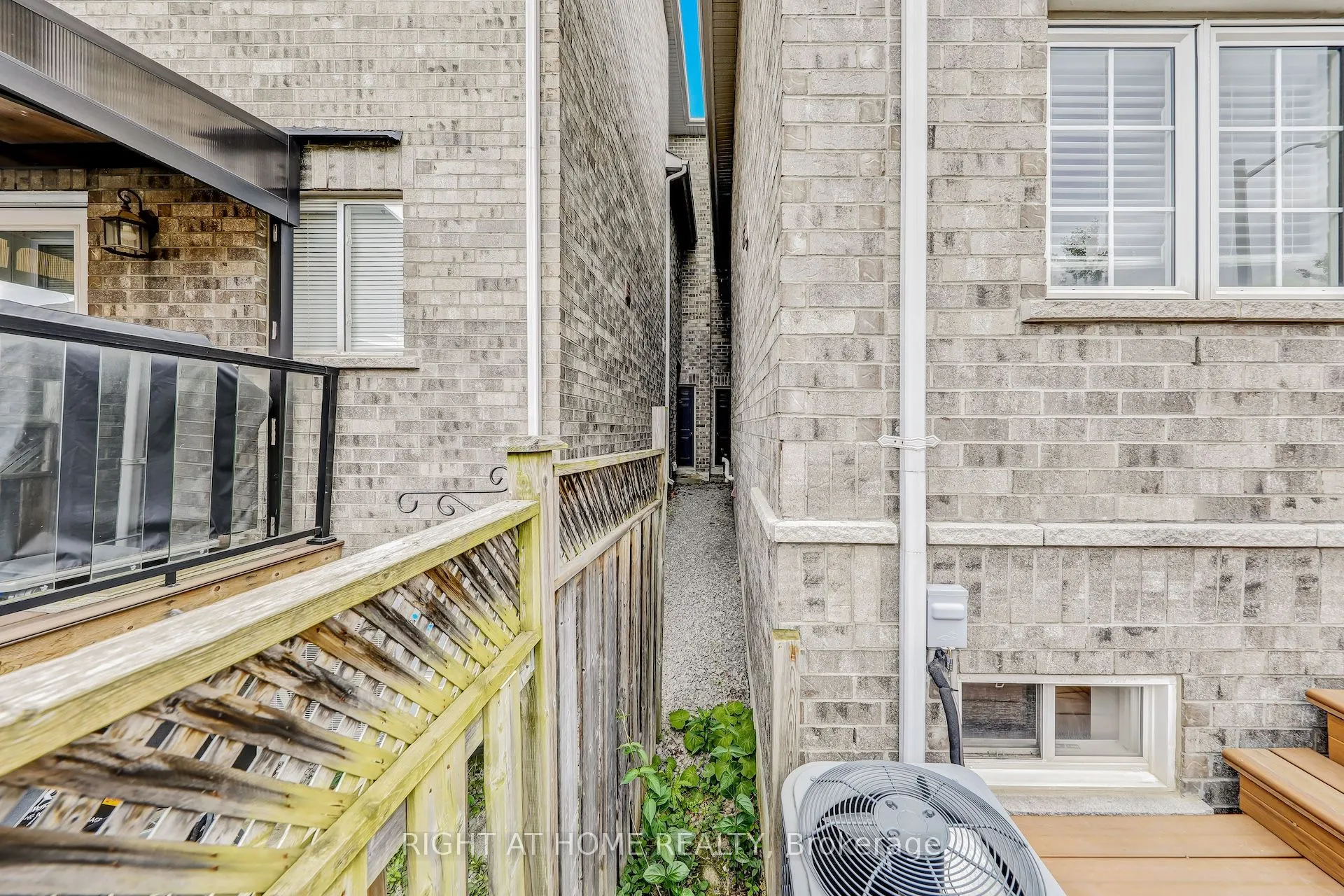 108 King William Crescent