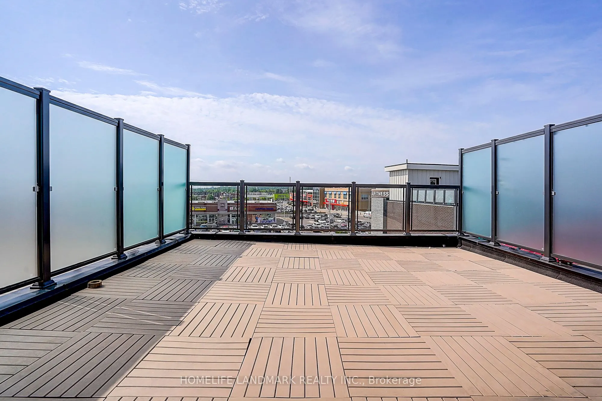 33 George Kirby Street