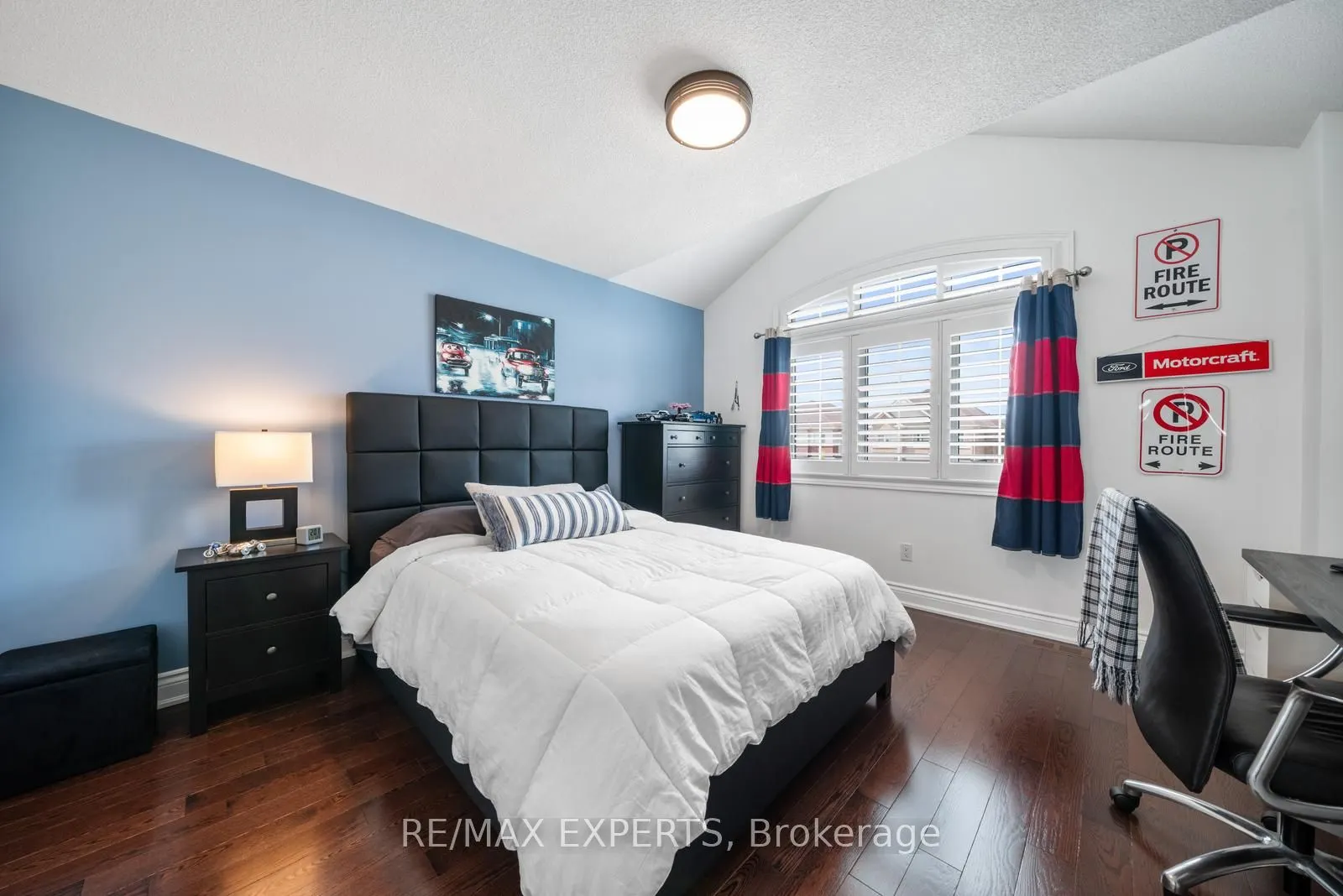 174 Sharpe Crescent