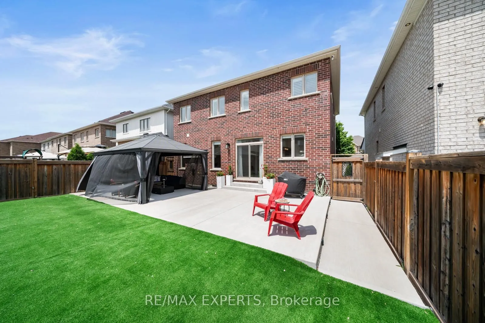 174 Sharpe Crescent