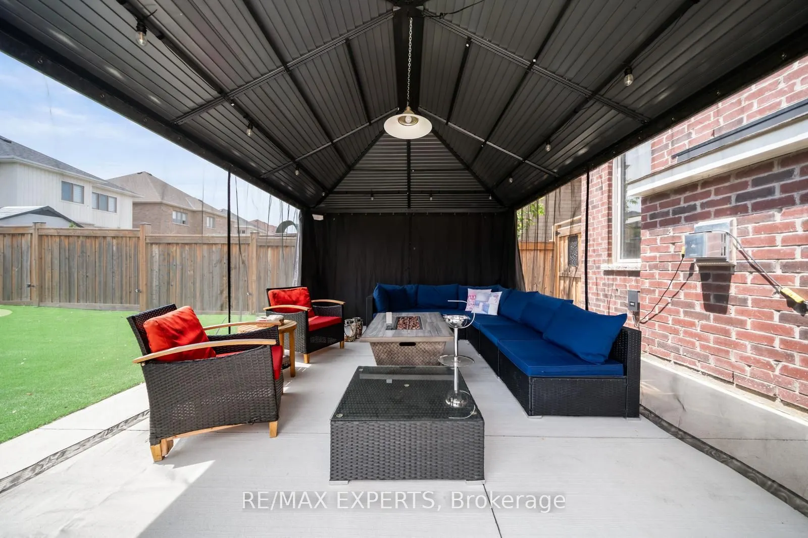 174 Sharpe Crescent