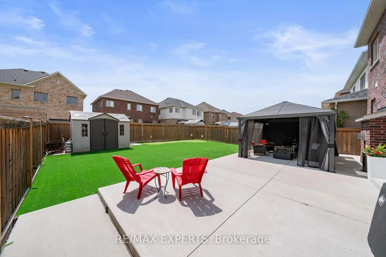 174 Sharpe Crescent