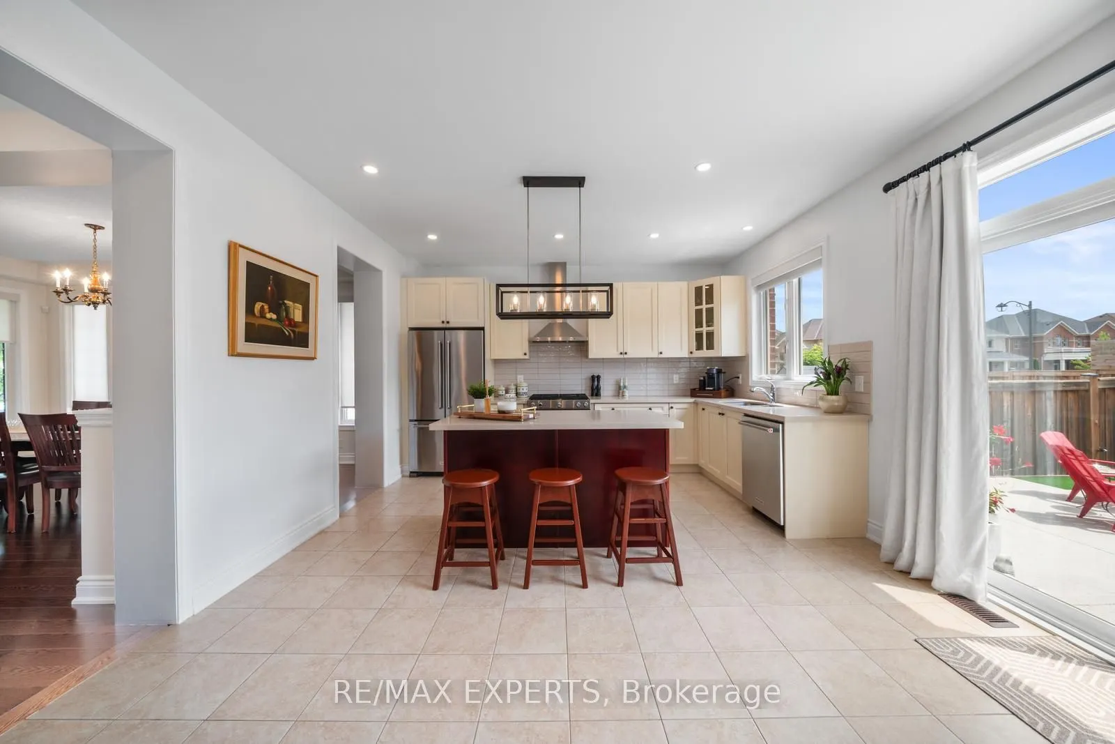 174 Sharpe Crescent