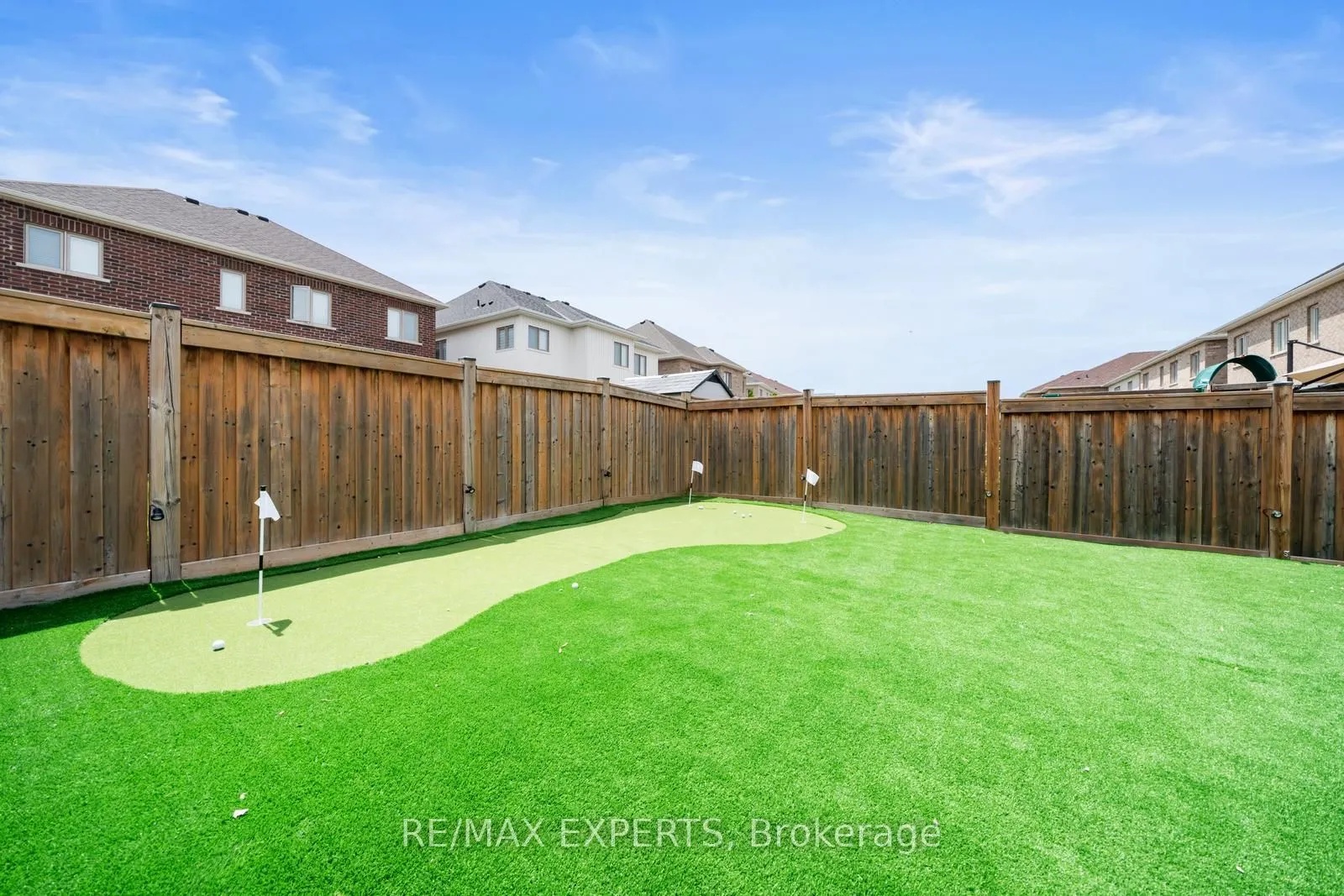 174 Sharpe Crescent