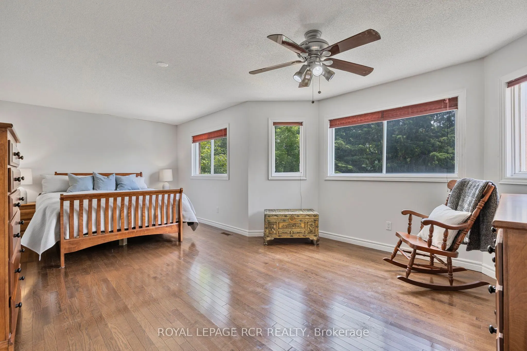 11 Litner Crescent
