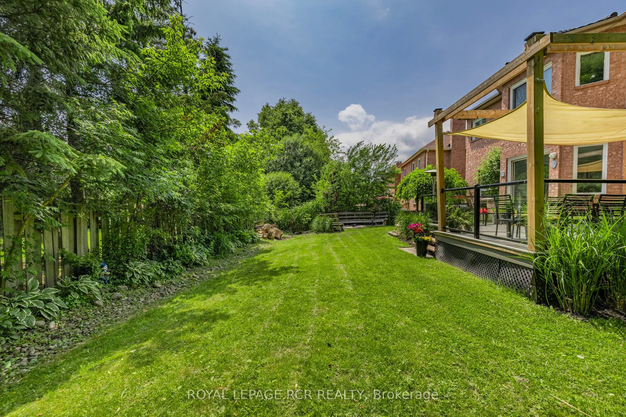 11 Litner Crescent