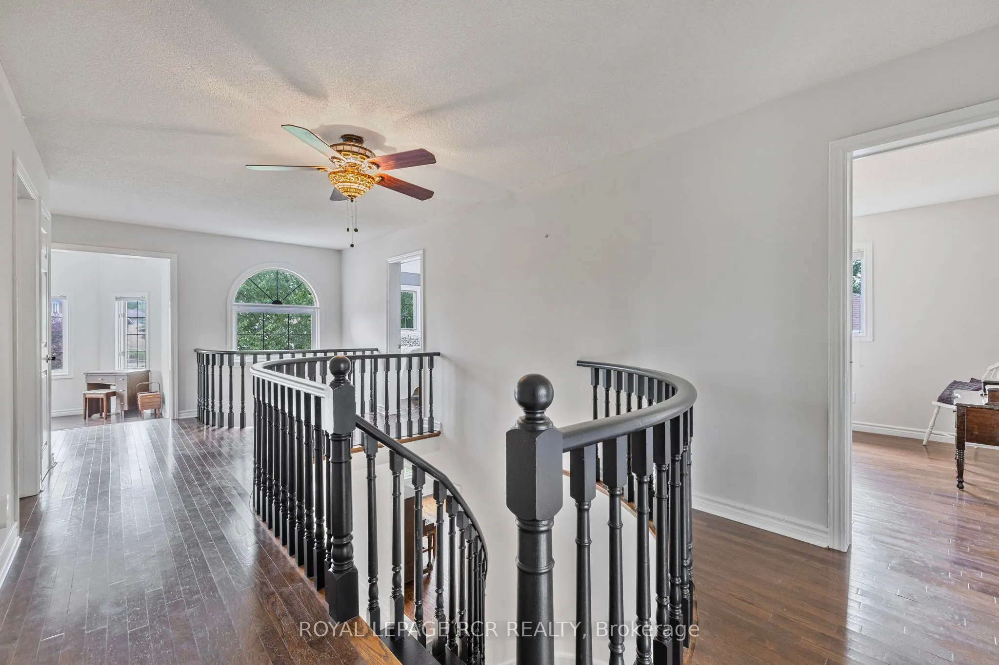 11 Litner Crescent
