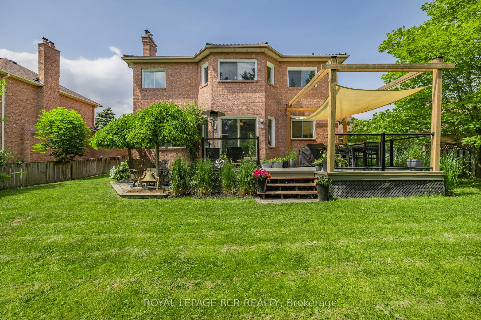 11 Litner Crescent
