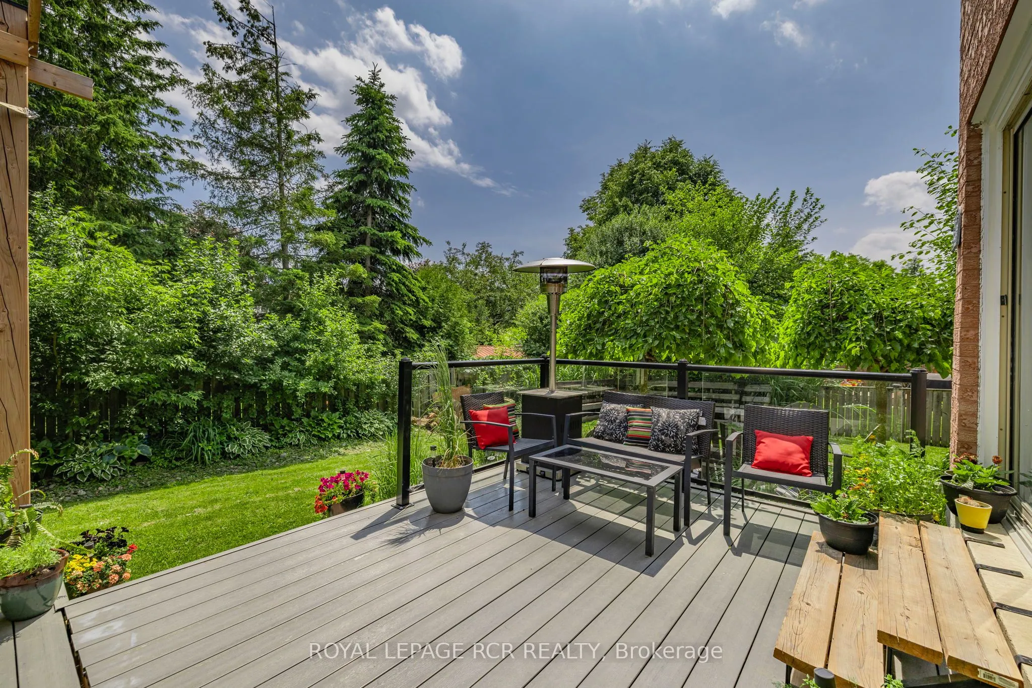 11 Litner Crescent
