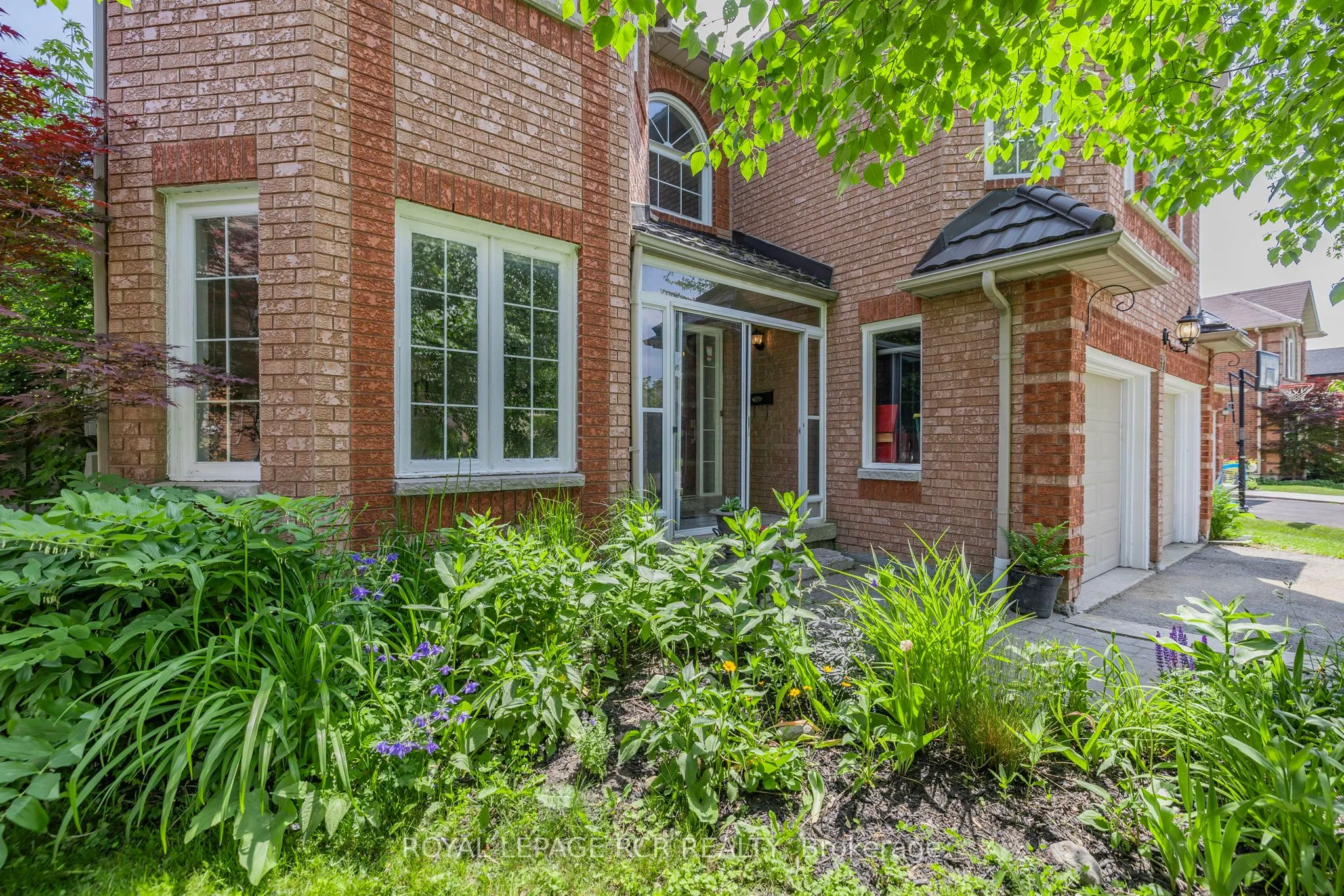 11 Litner Crescent