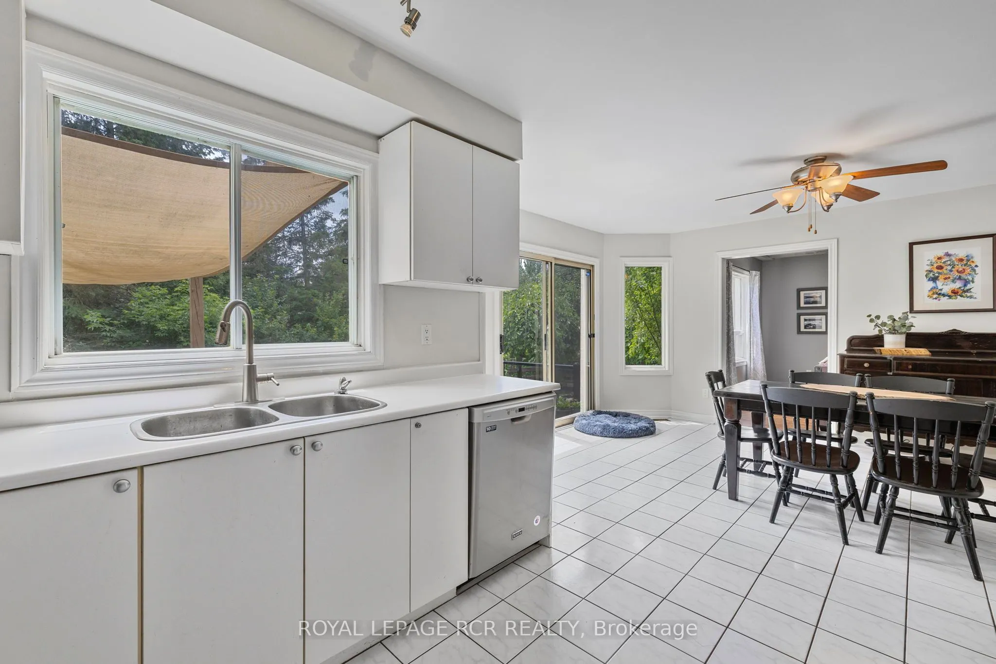 11 Litner Crescent