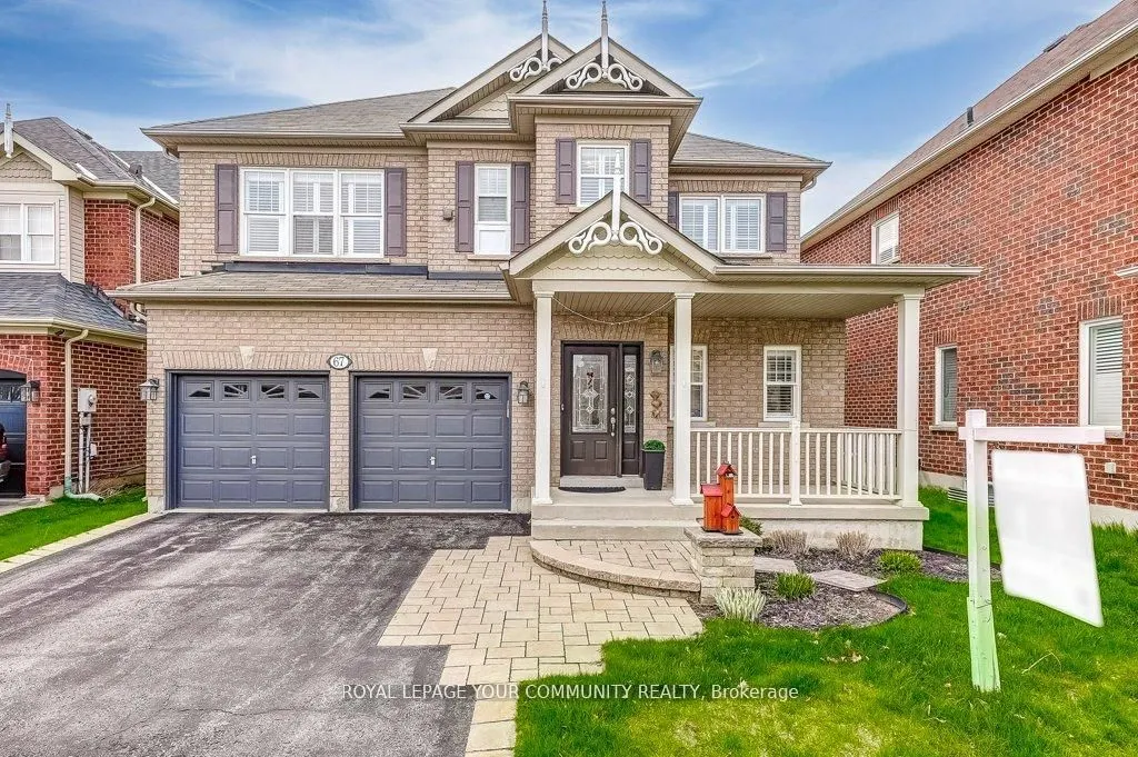 67 Pondmede Crescent