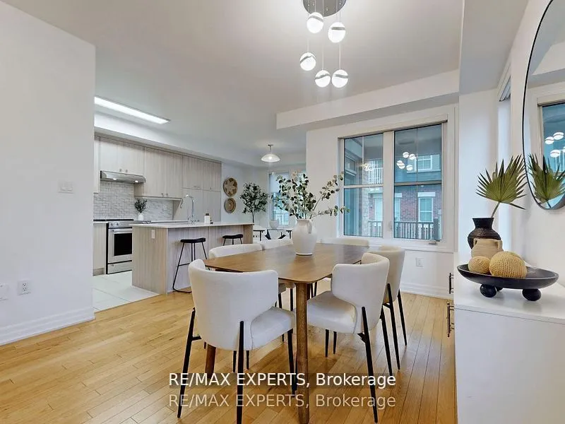 5 Amherst Circle