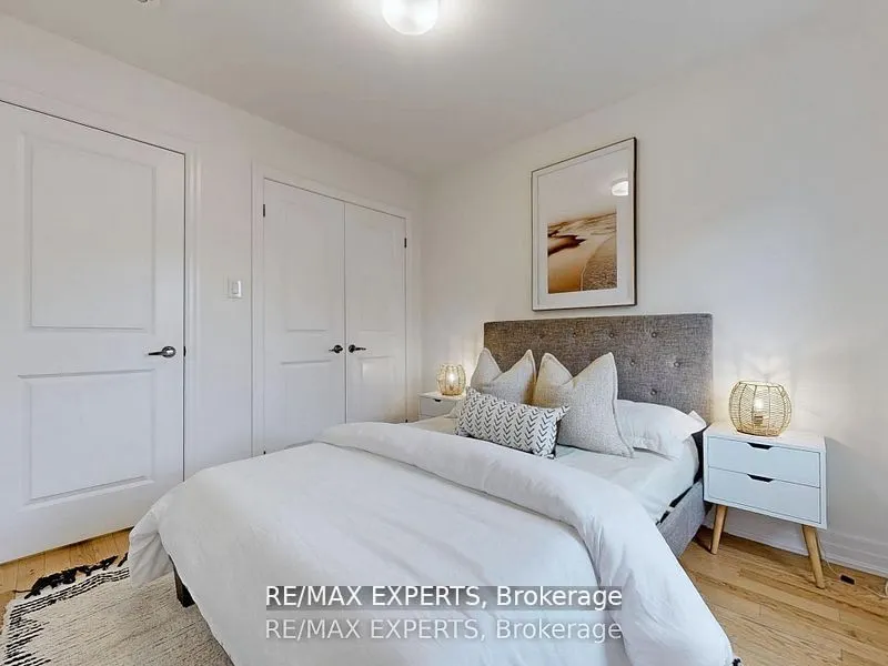 5 Amherst Circle