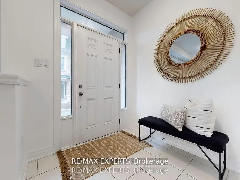 5 Amherst Circle
