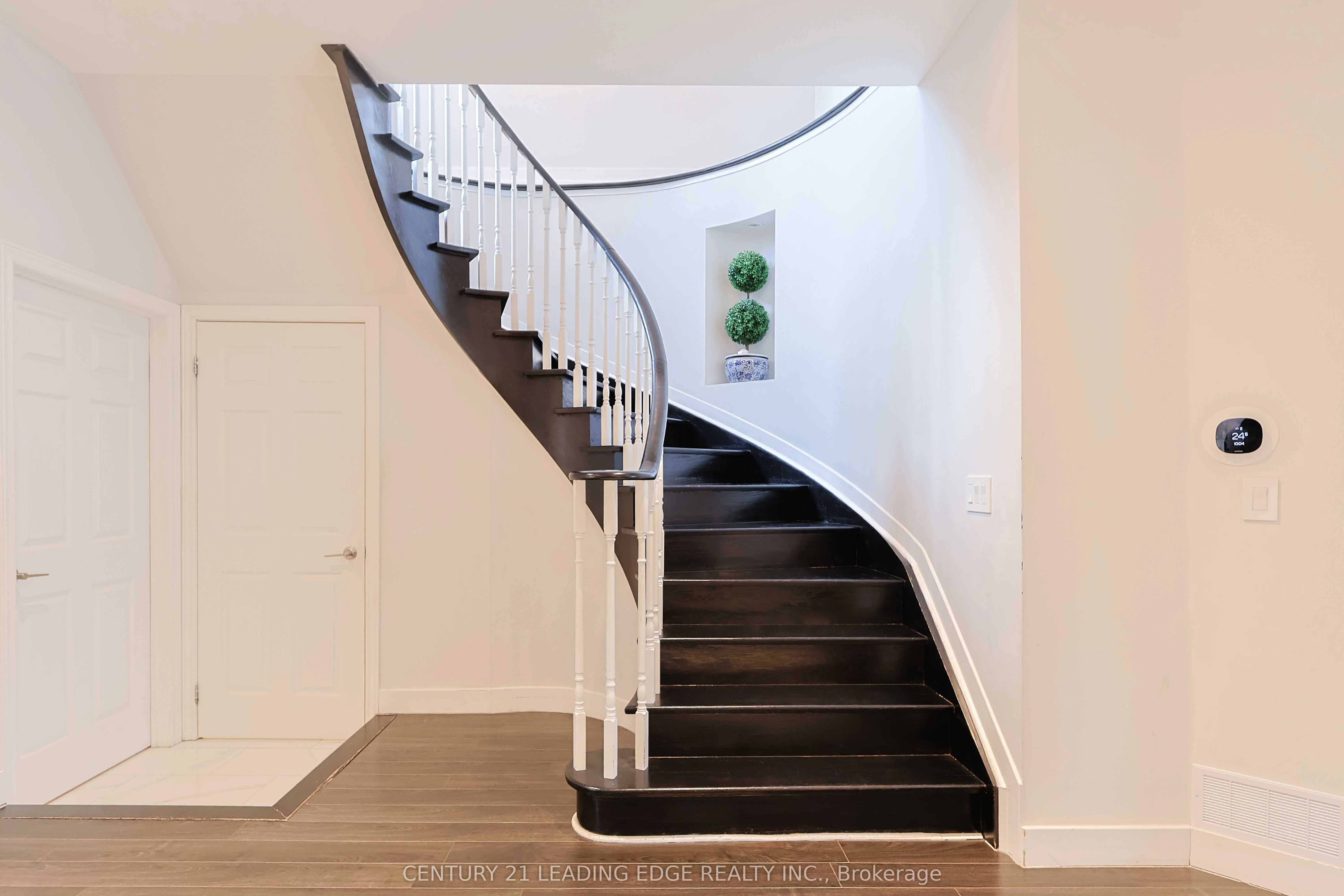 28 Sylwood Crescent