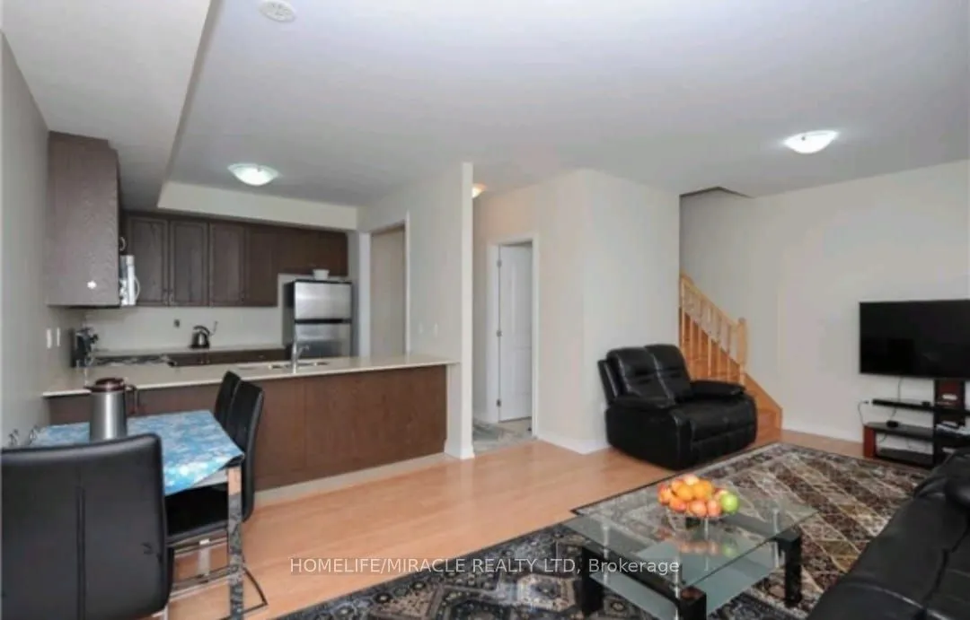 9601 Jane Street, #8