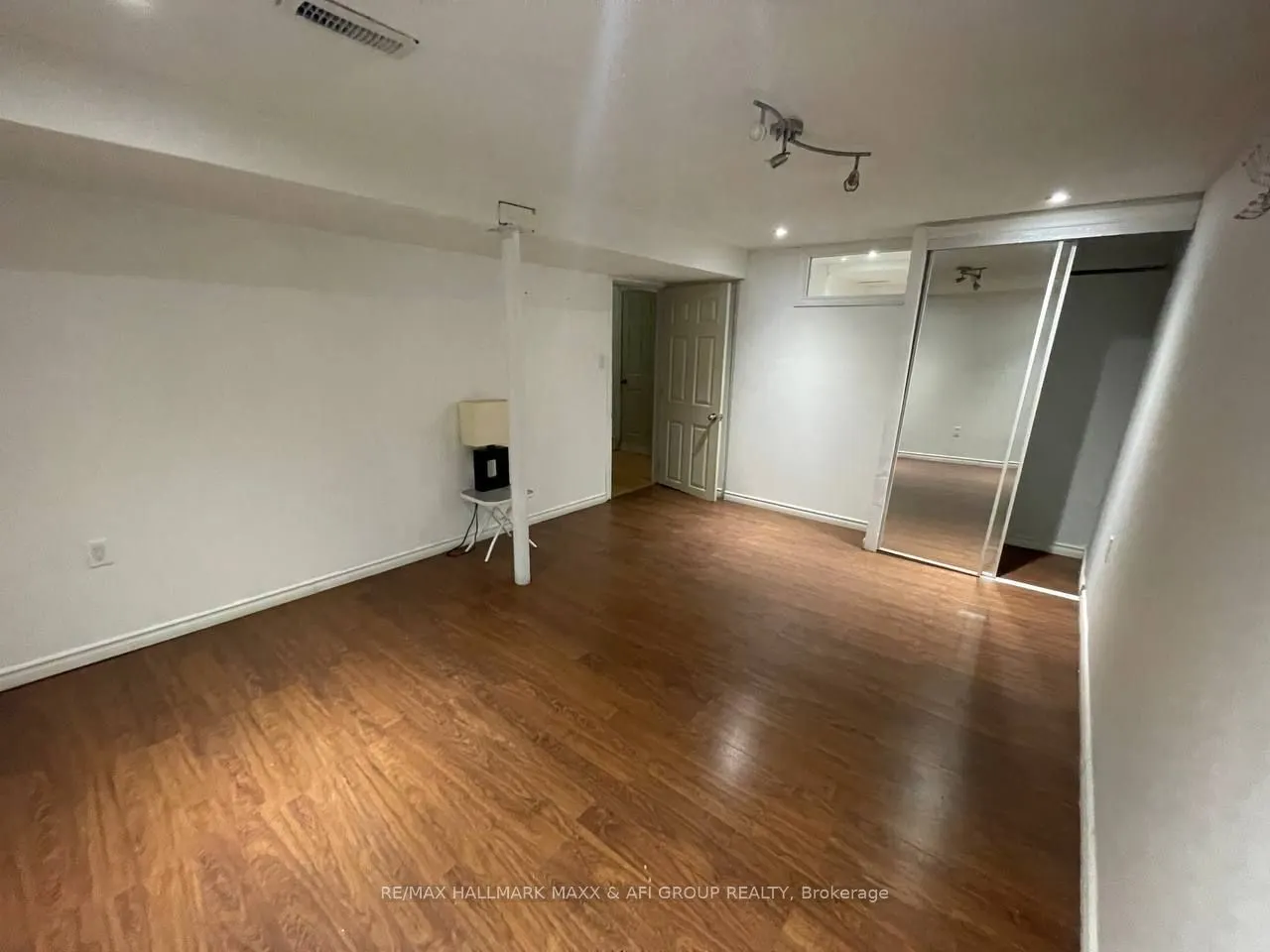 715 Mountview Place #Basement