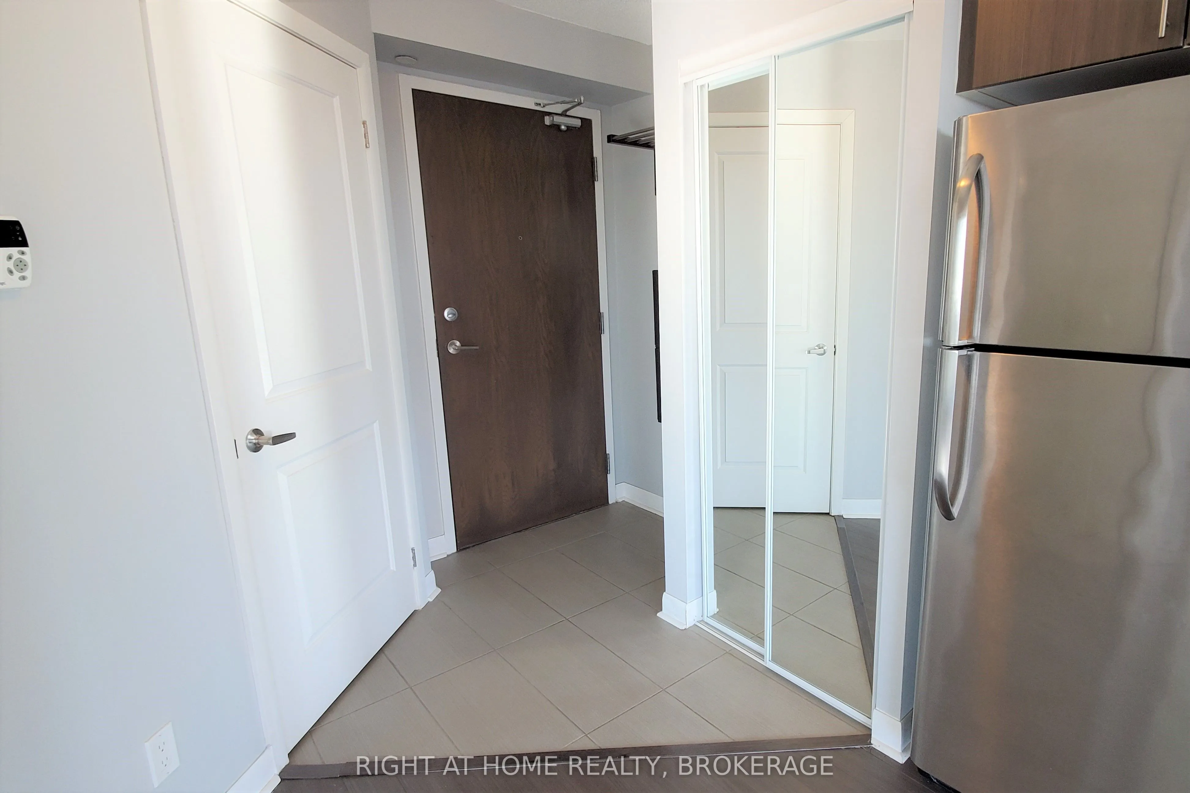 75 Norman Bethune Avenue, #608