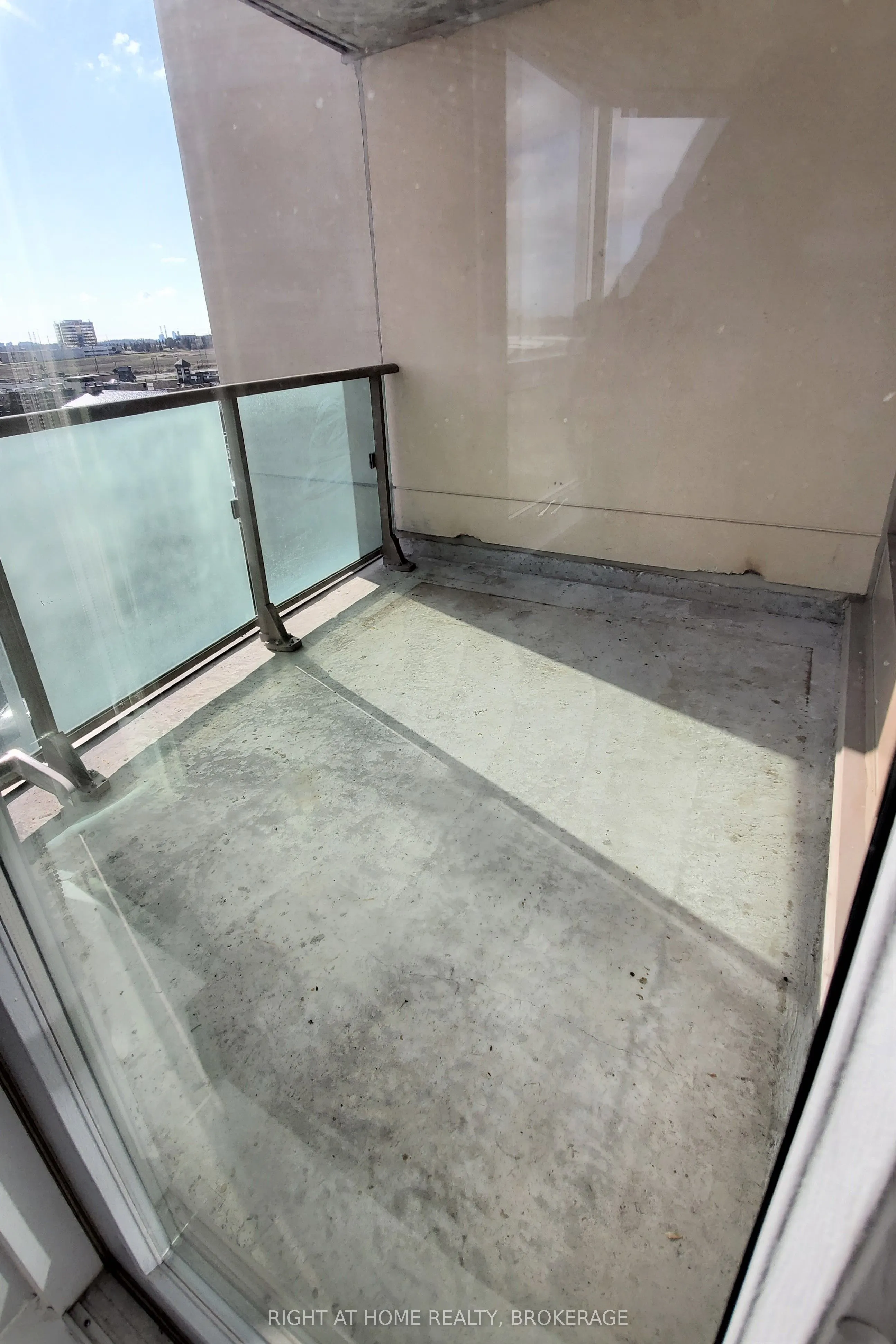75 Norman Bethune Avenue, #608