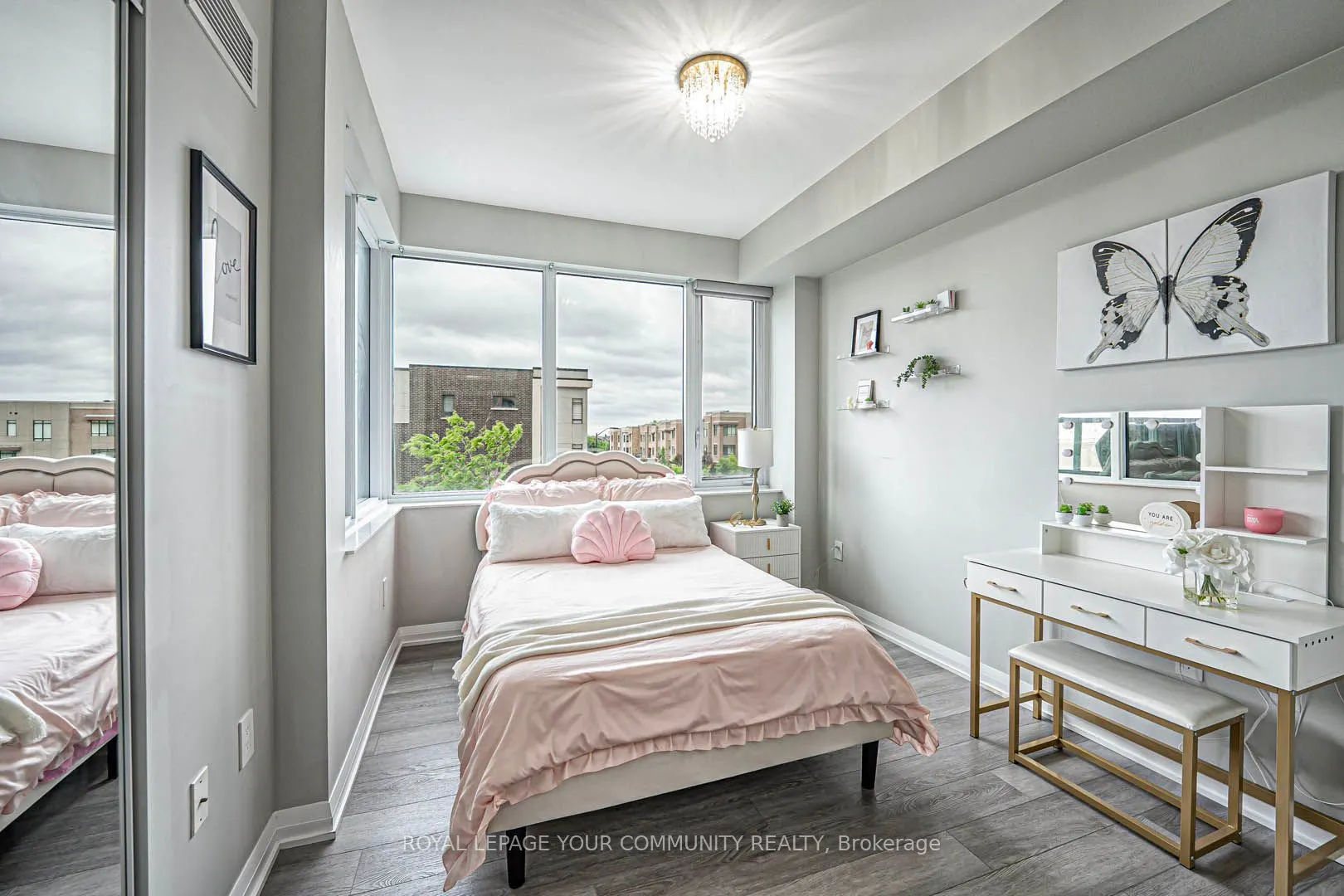 99 EAGLE ROCK Way, #206