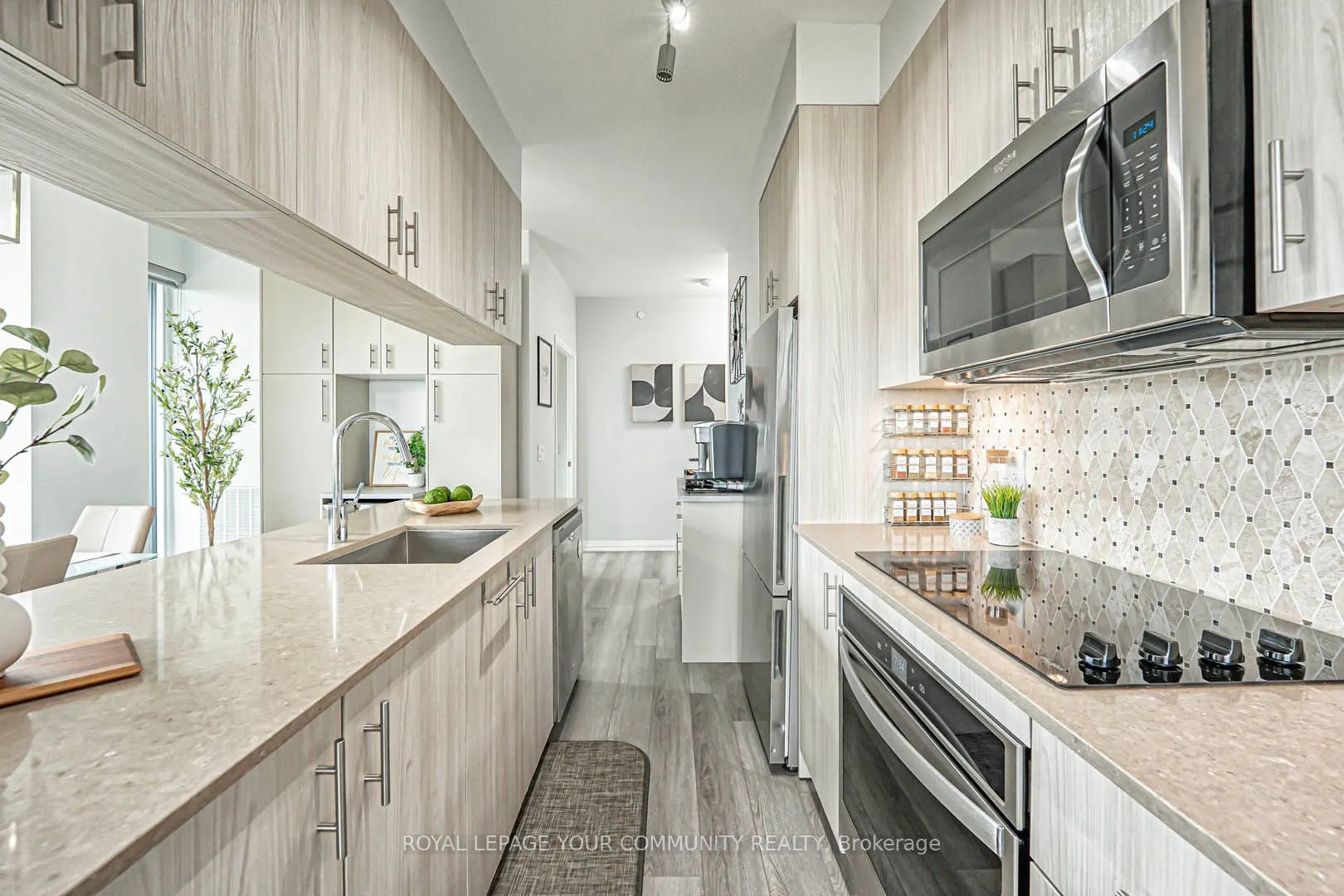 99 EAGLE ROCK Way, #206