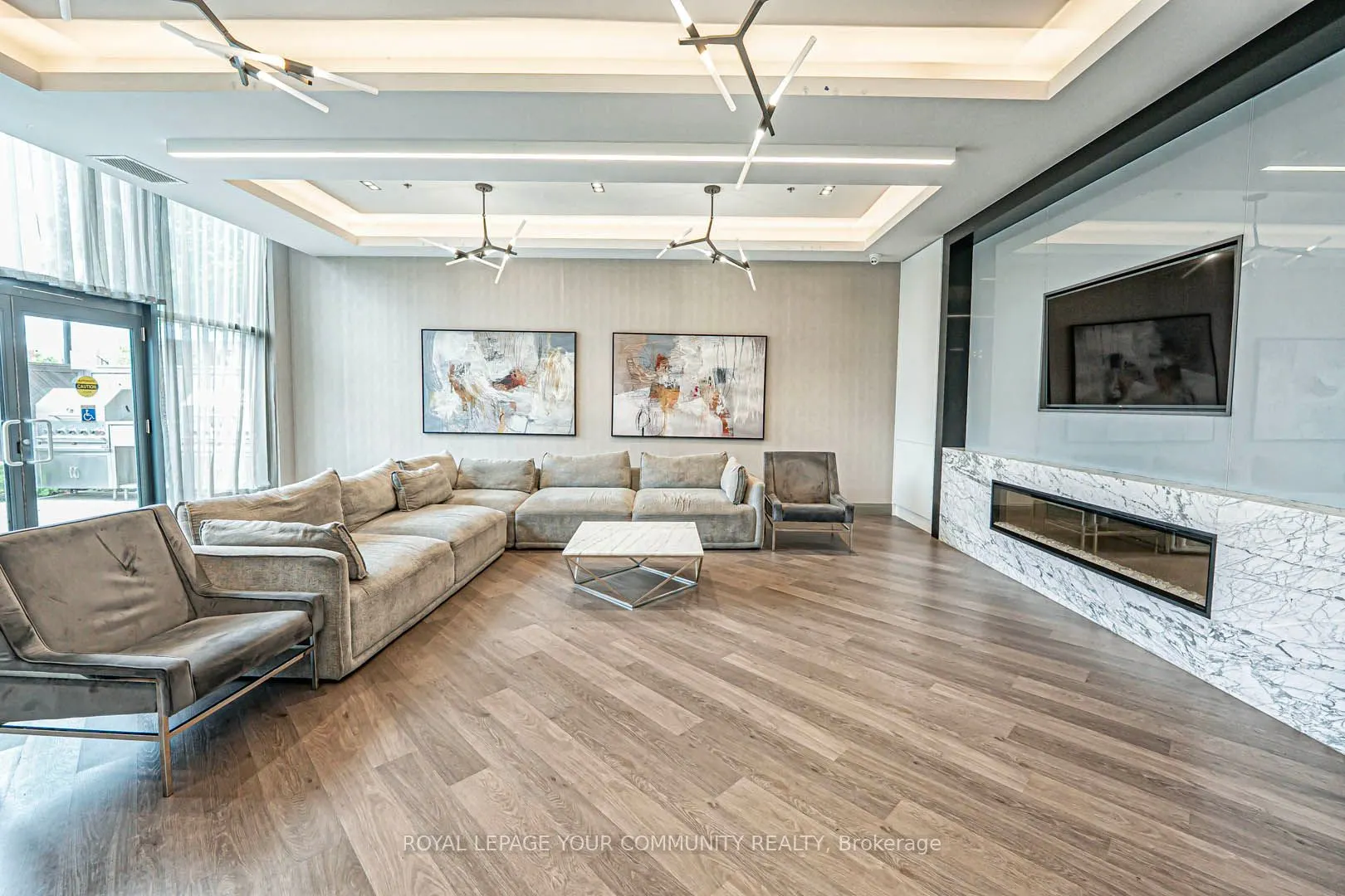 99 EAGLE ROCK Way, #206