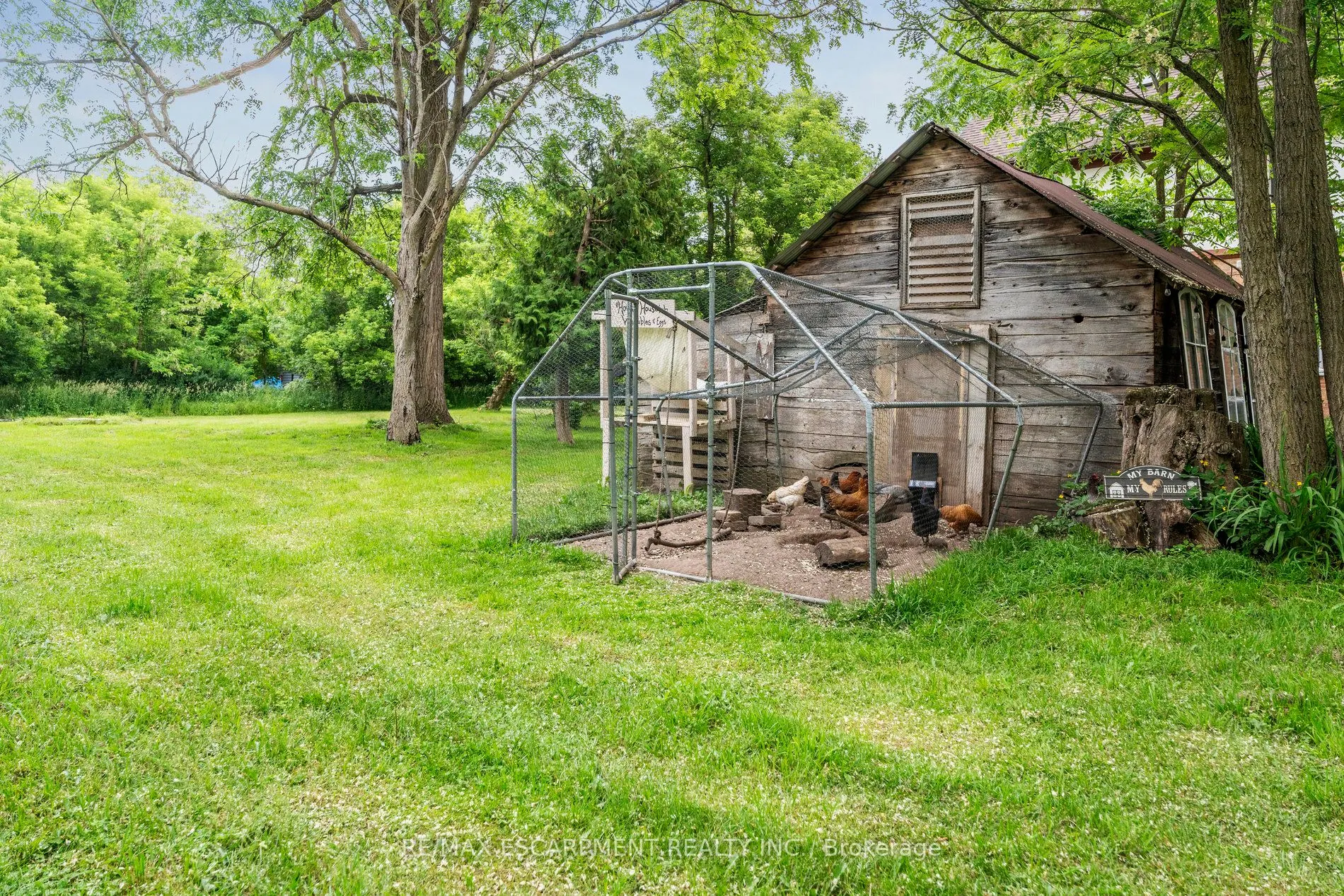8936 32nd Side Road
