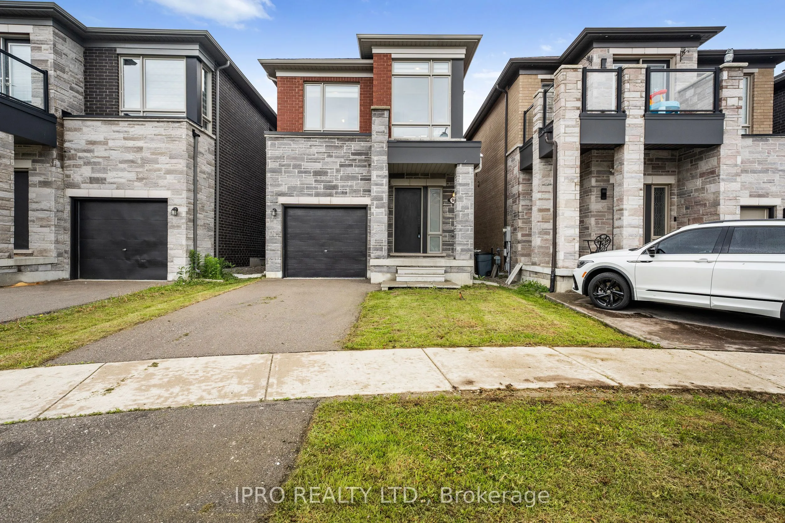 93 Velia Court