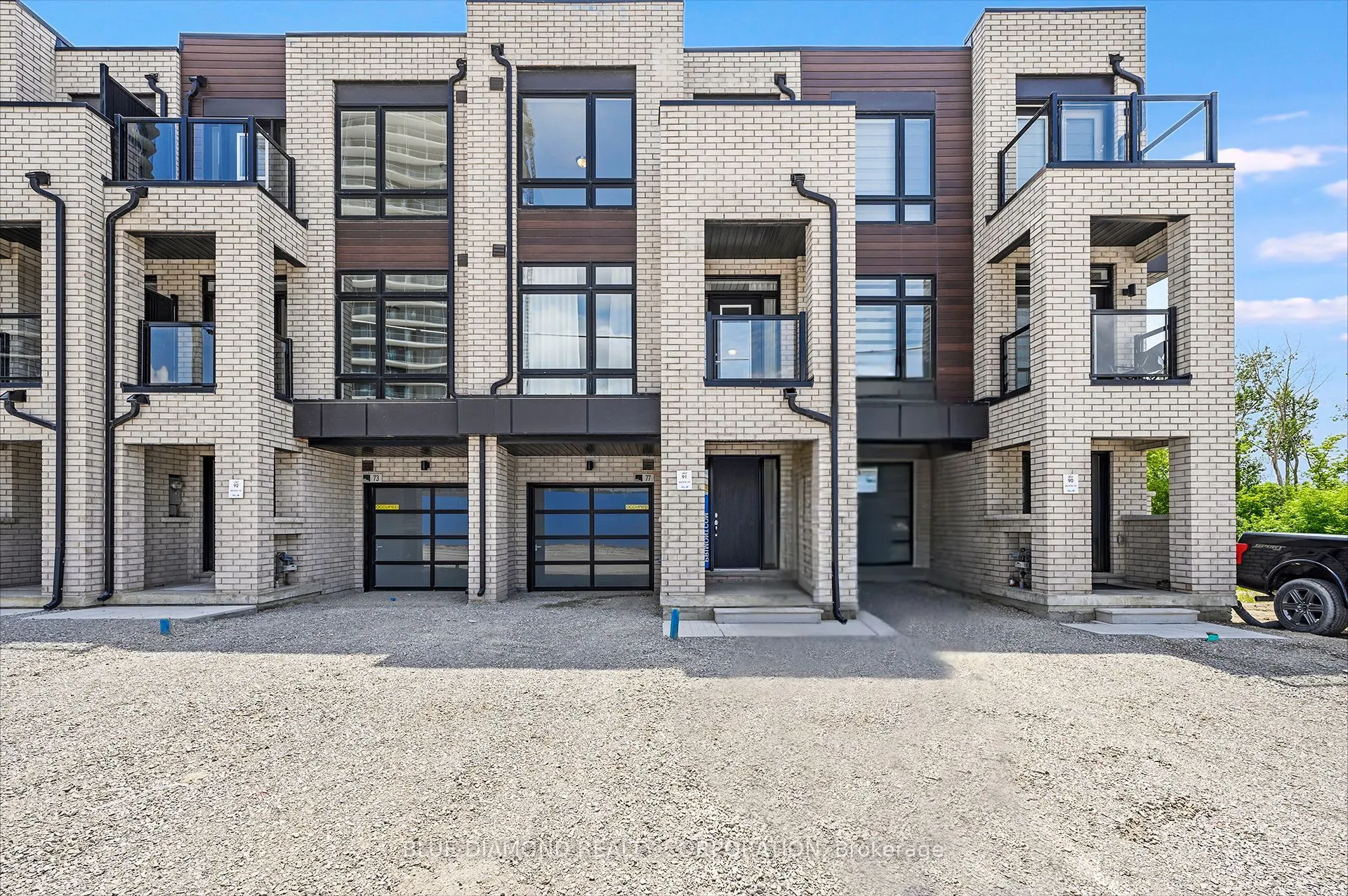 77 Flavelle Trail