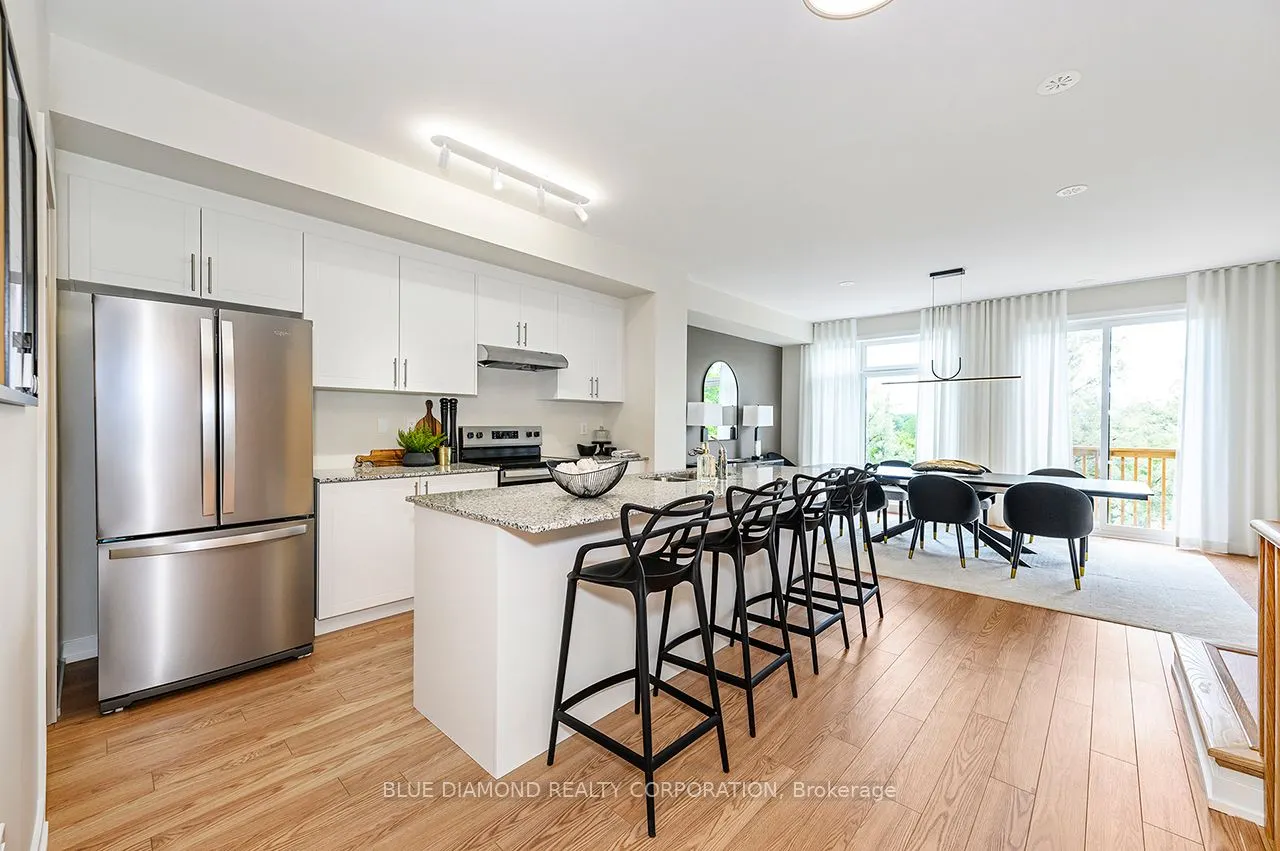 77 Flavelle Trail