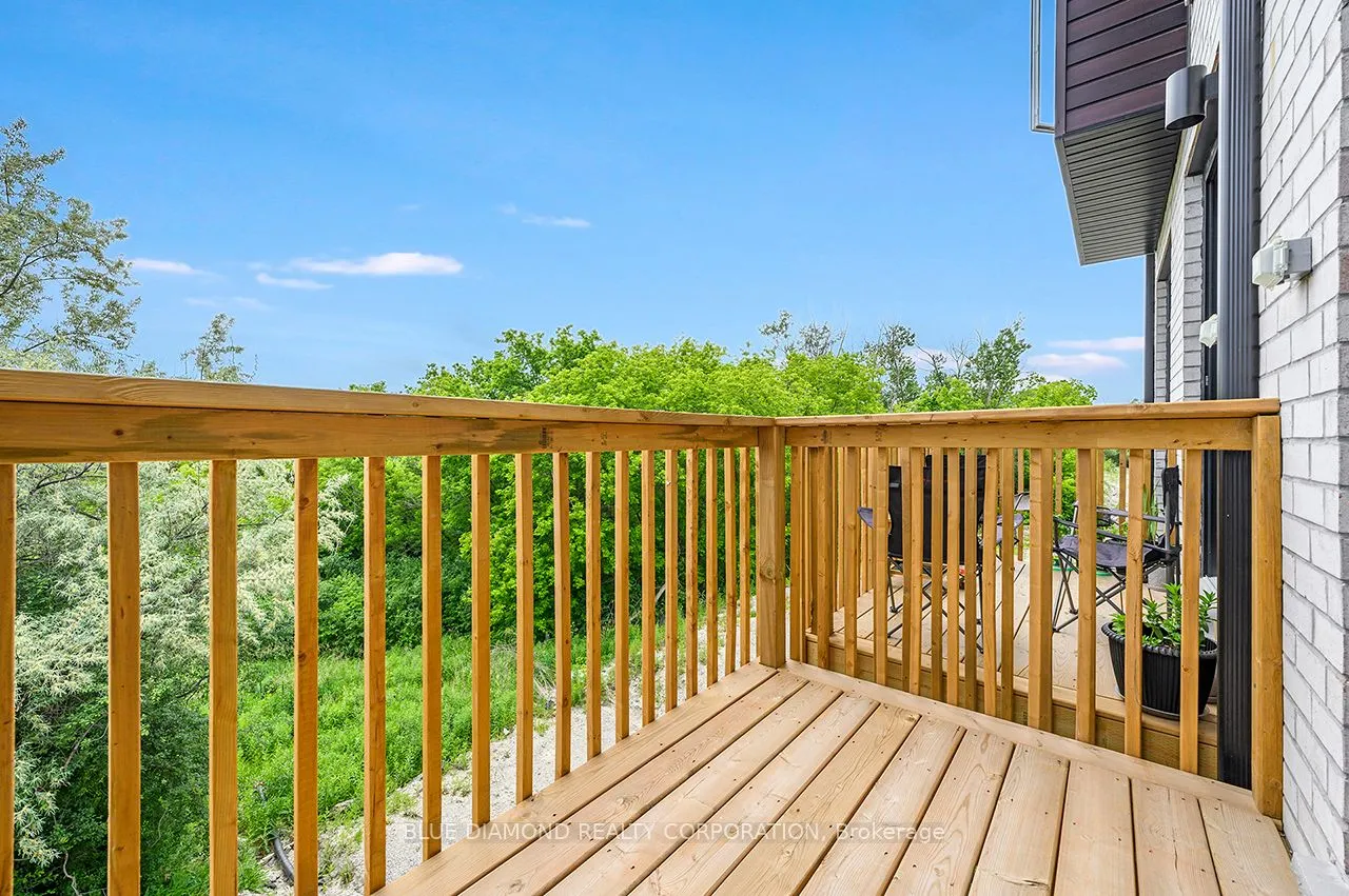 77 Flavelle Trail