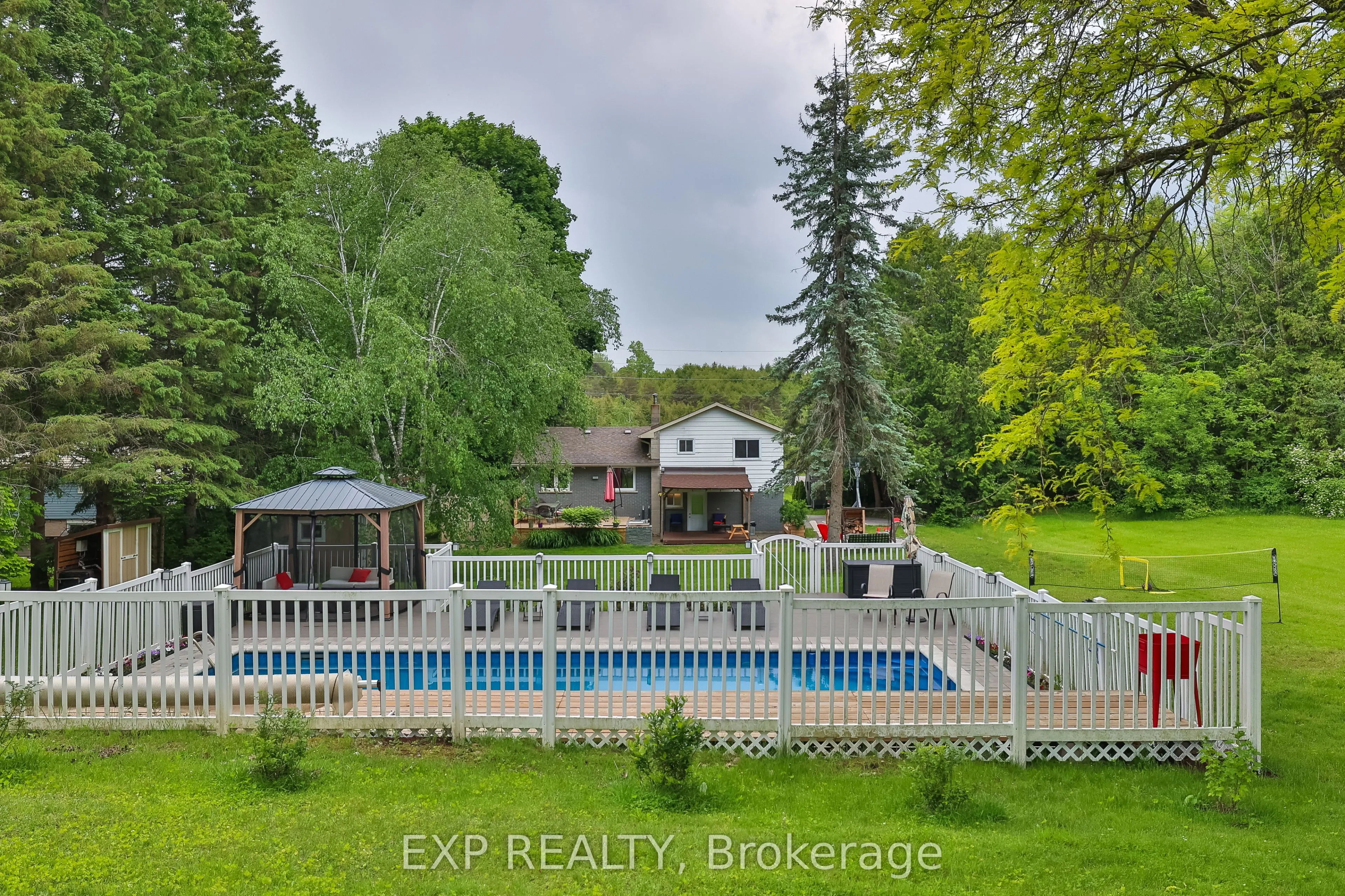 1288 Queensville Side Road
