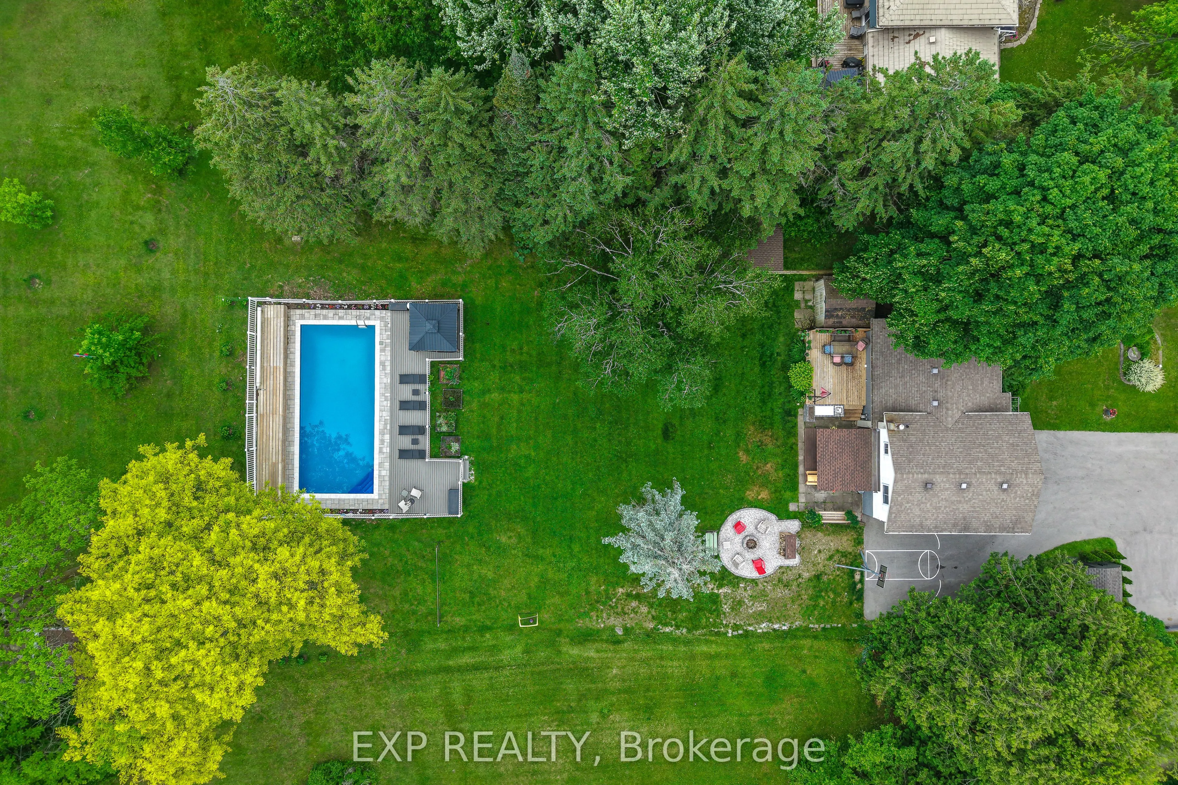 1288 Queensville Side Road