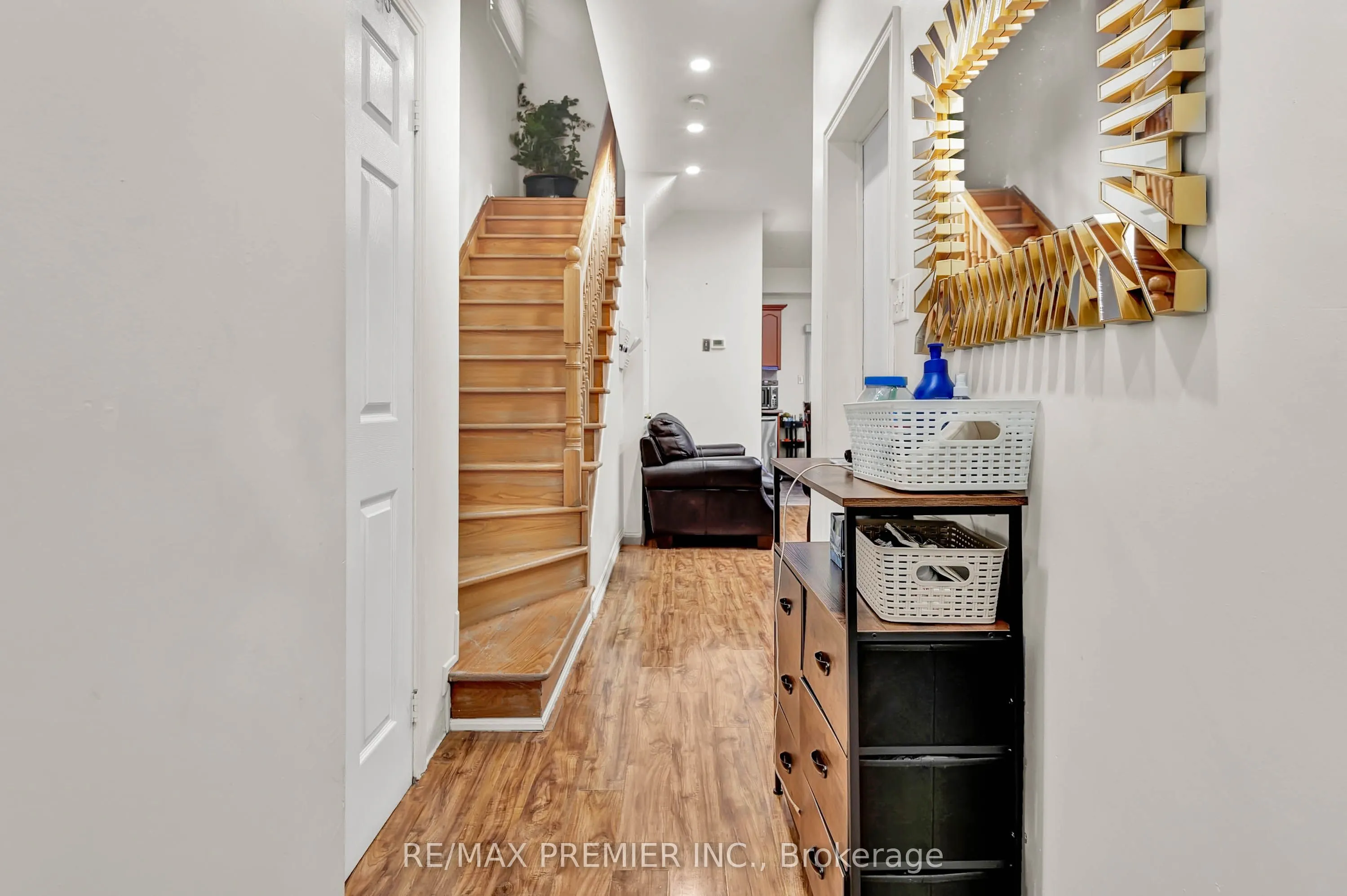 56 Tahir Street