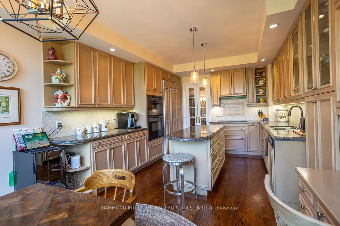 7071 Bayview Avenue, #407
