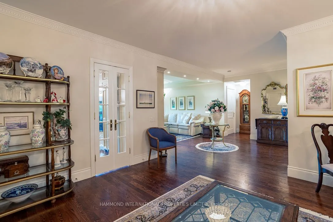 7071 Bayview Avenue, #407