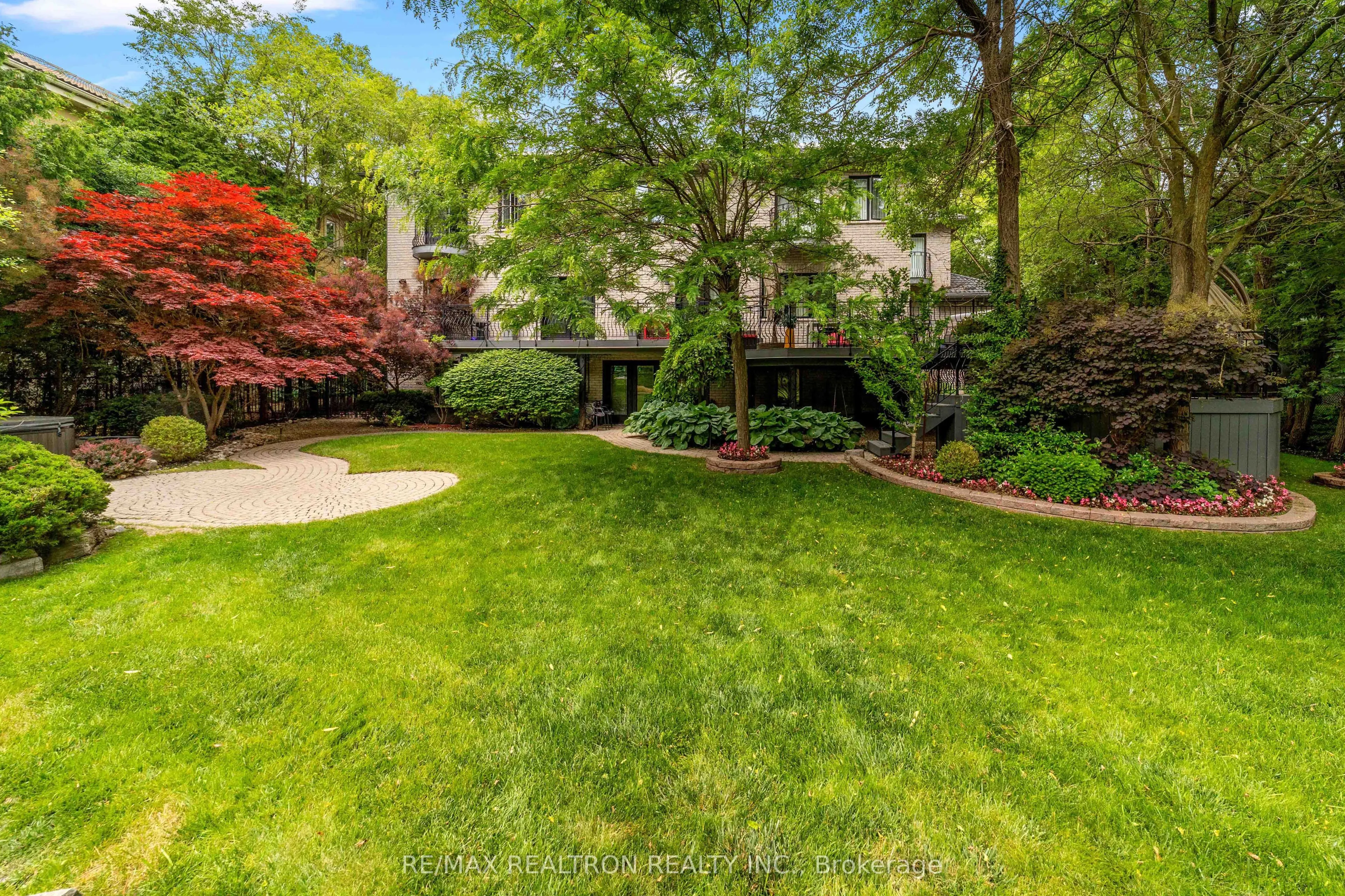 129 Thornridge Drive