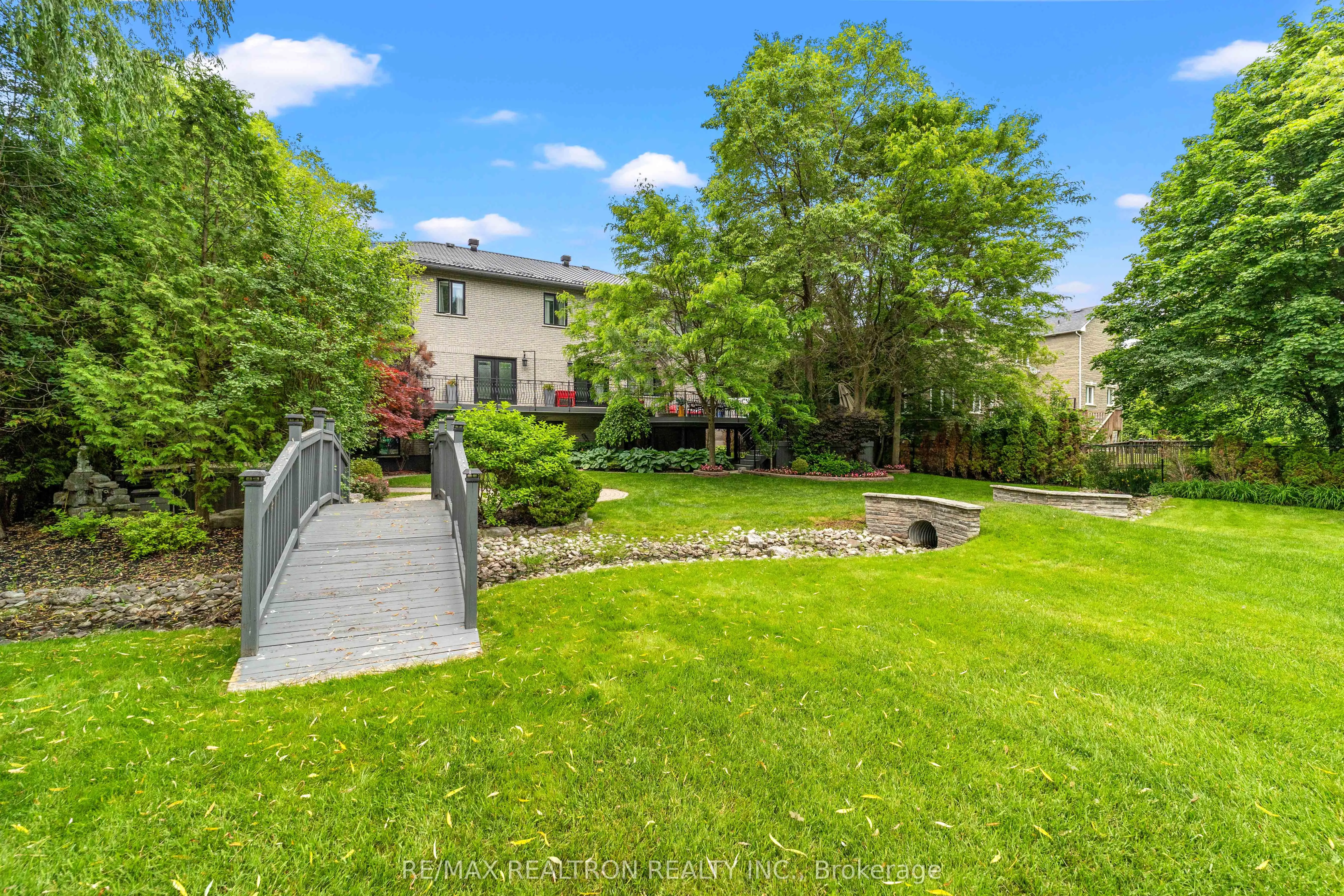 129 Thornridge Drive