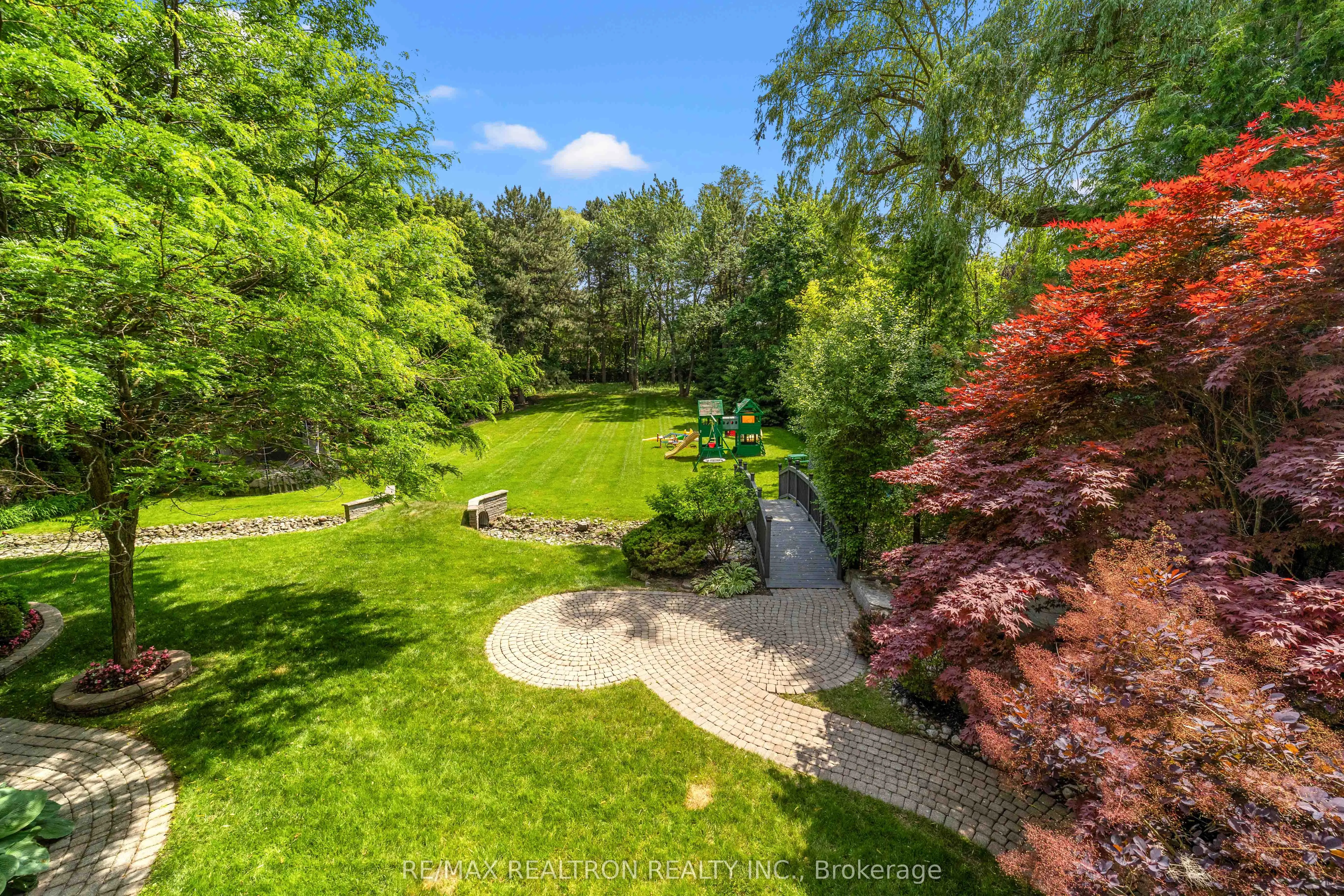 129 Thornridge Drive